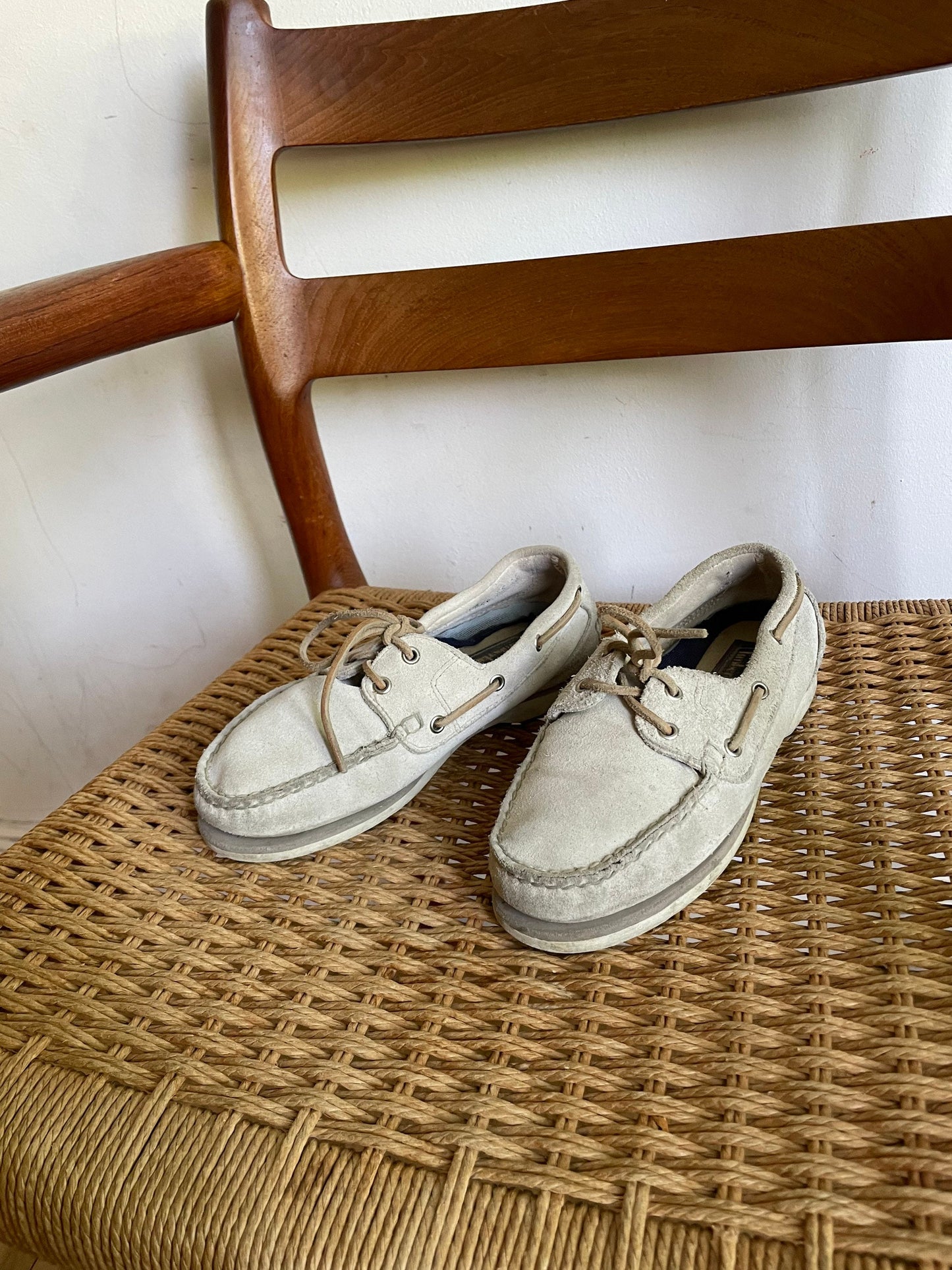 Vintage Timberland Boat Shoes – Elegant Grey Suede