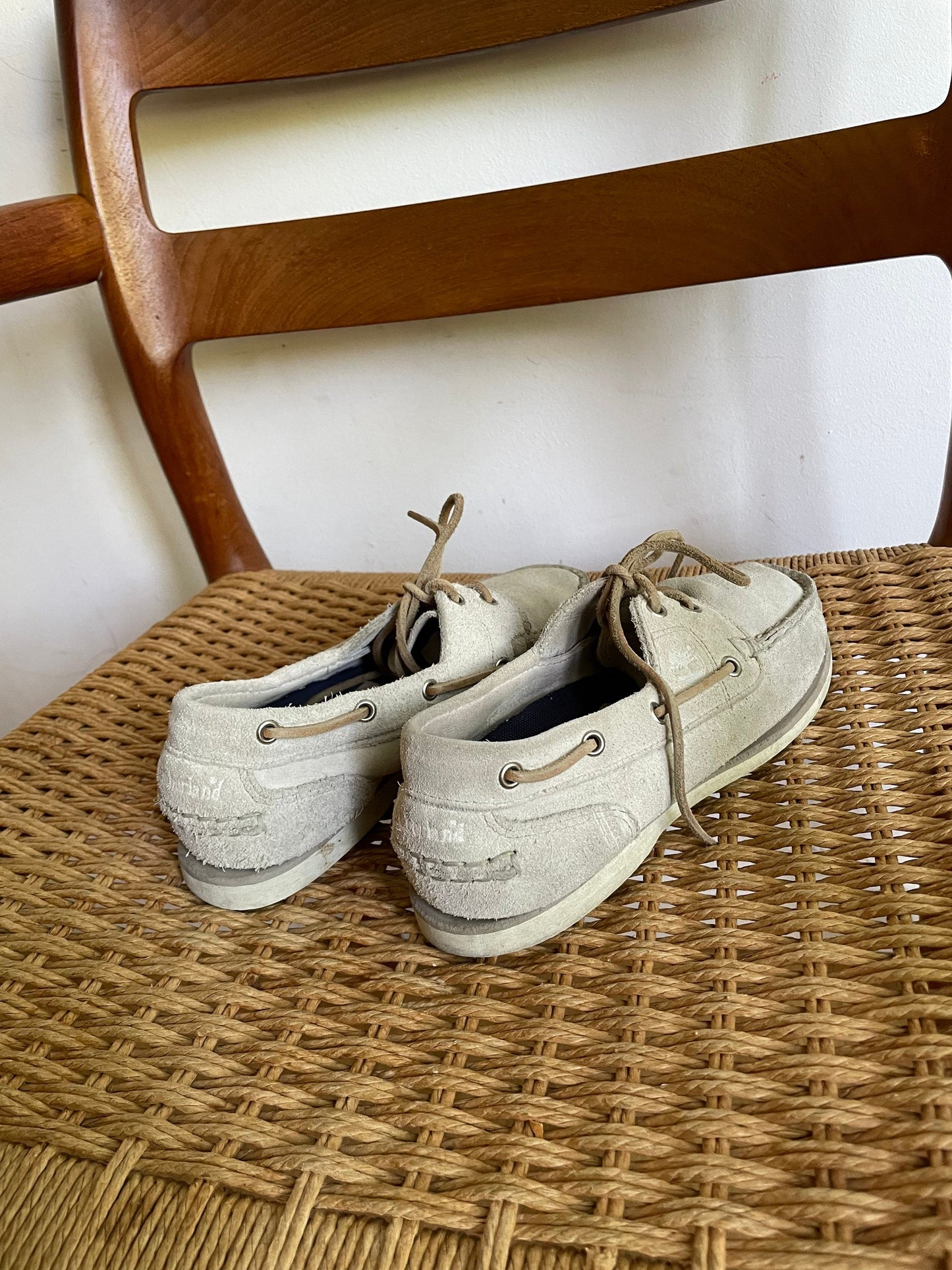 Vintage Timberland Boat Shoes – Elegant Grey Suede