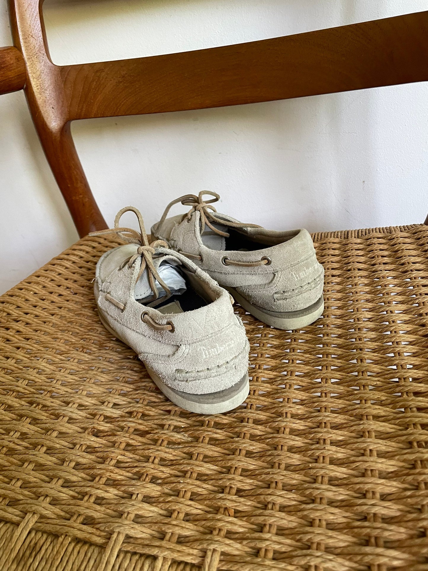 Vintage Timberland Boat Shoes – Elegant Grey Suede