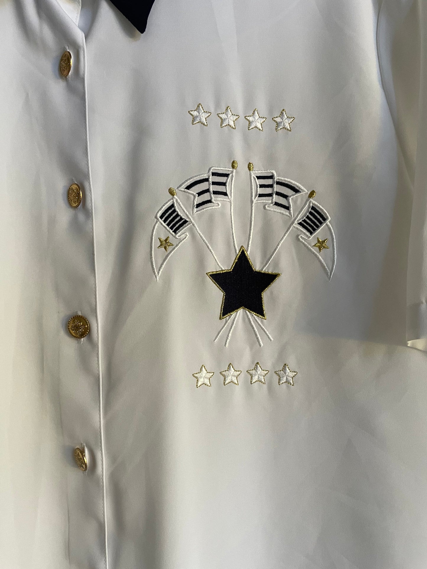 Vintage White Embroidered Blouse With Golden Buttons — additional view 11