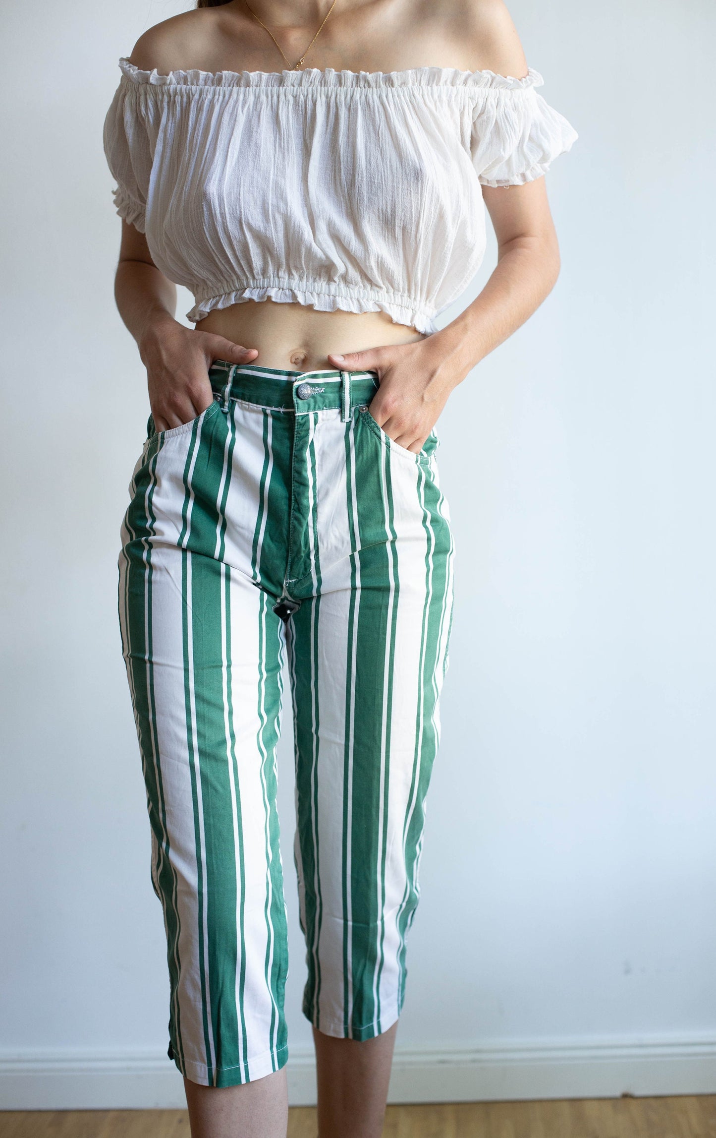 Marc Cain Vintage green and white striped 50s housewife pants, Retro striped pants, cropped vintage pants