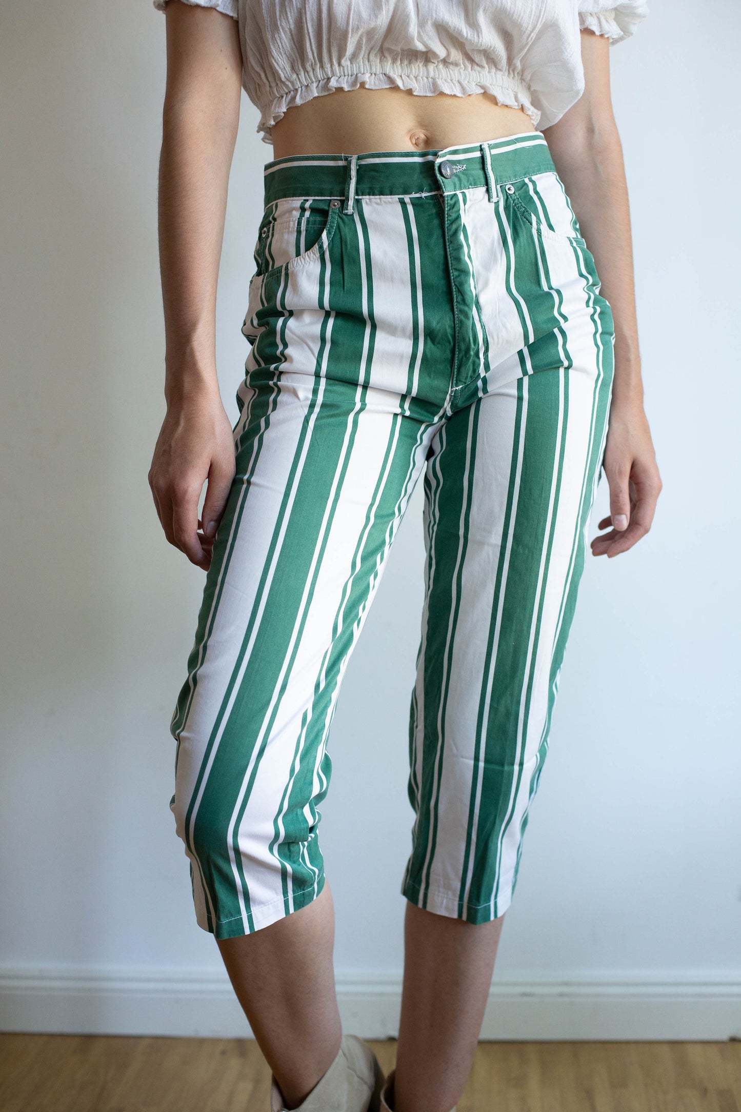 Marc Cain Vintage green and white striped 50s housewife pants, Retro striped pants, cropped vintage pants