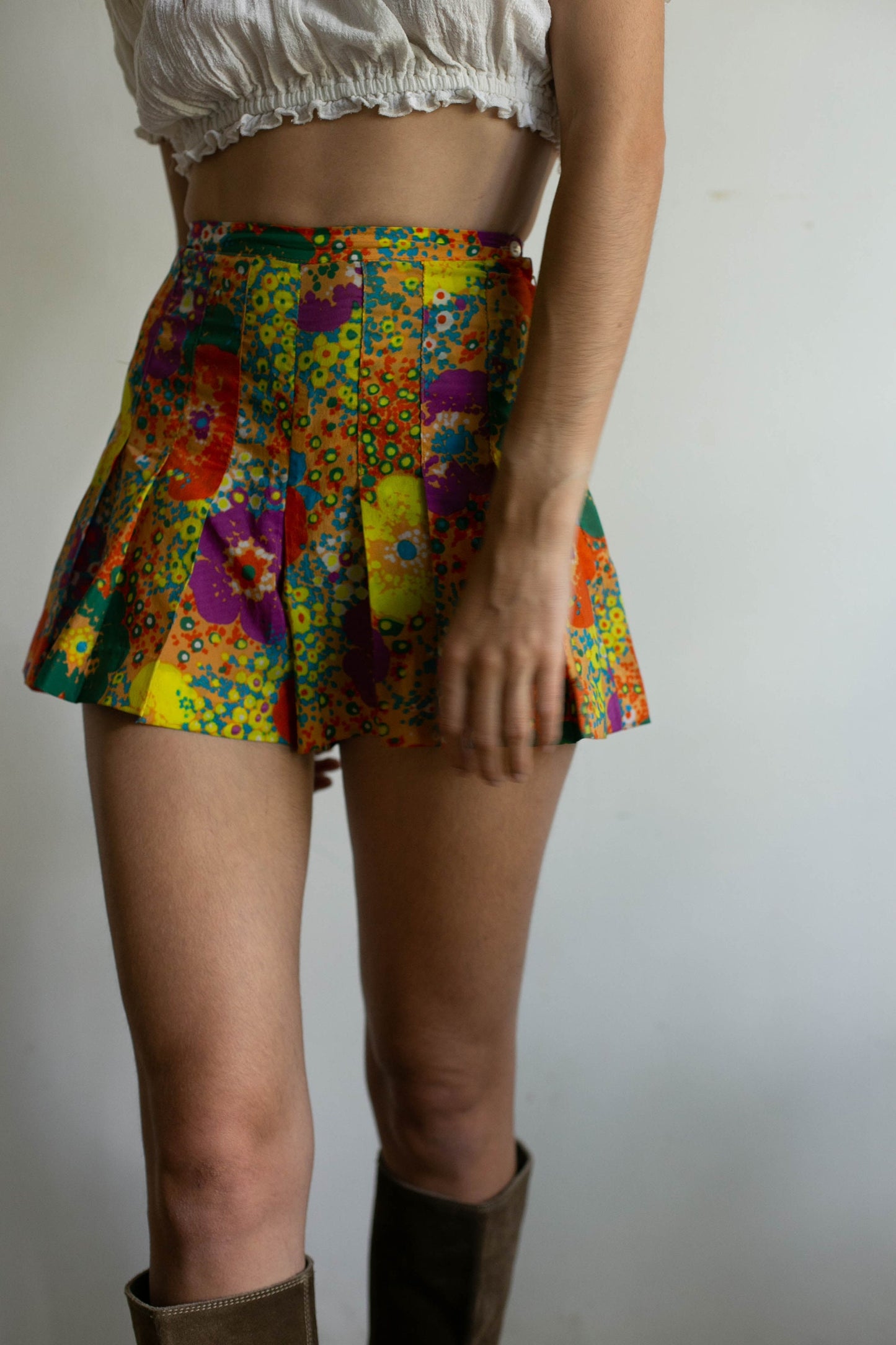 Vintage 70s Handmade Floral Micro Skort – Pleated Summer Festival Mini