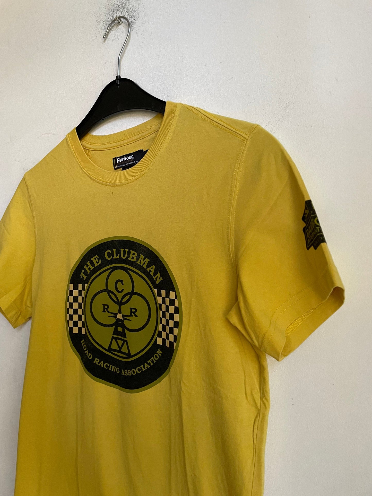 Barbour vintage yellow racing T shirt, 90s logo T shirt, Casual street style, Retro T shirt, S