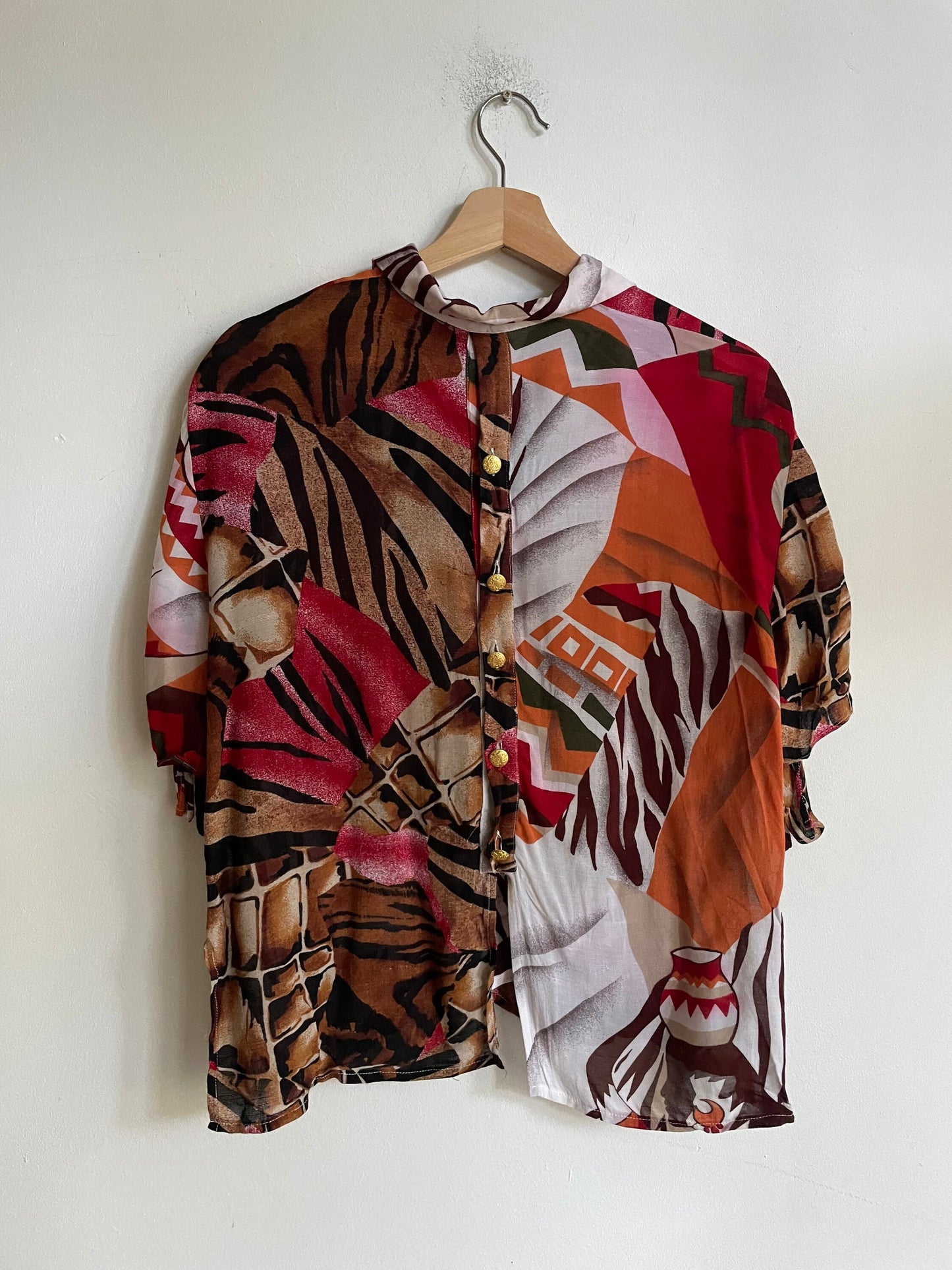 80s Vintage Safari Animal Print Blouse — additional view 11