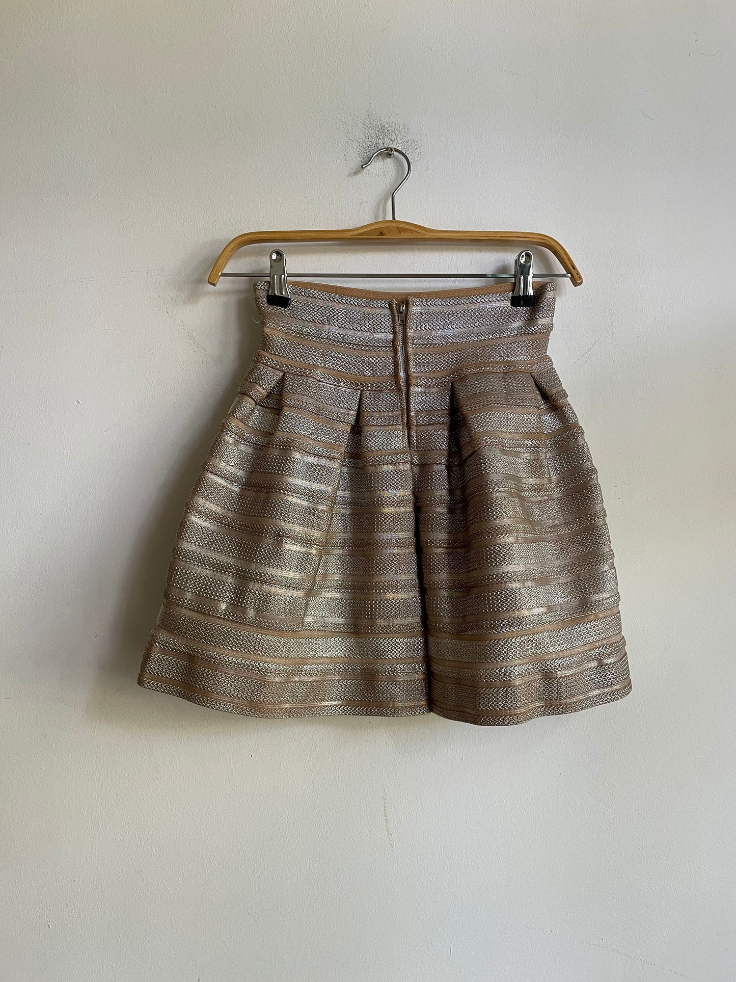 Festive silver and gold high waist mini skirt, Showstopper balloon skirt, New Years eve party outfit, Vintage unique metallic mini skirt