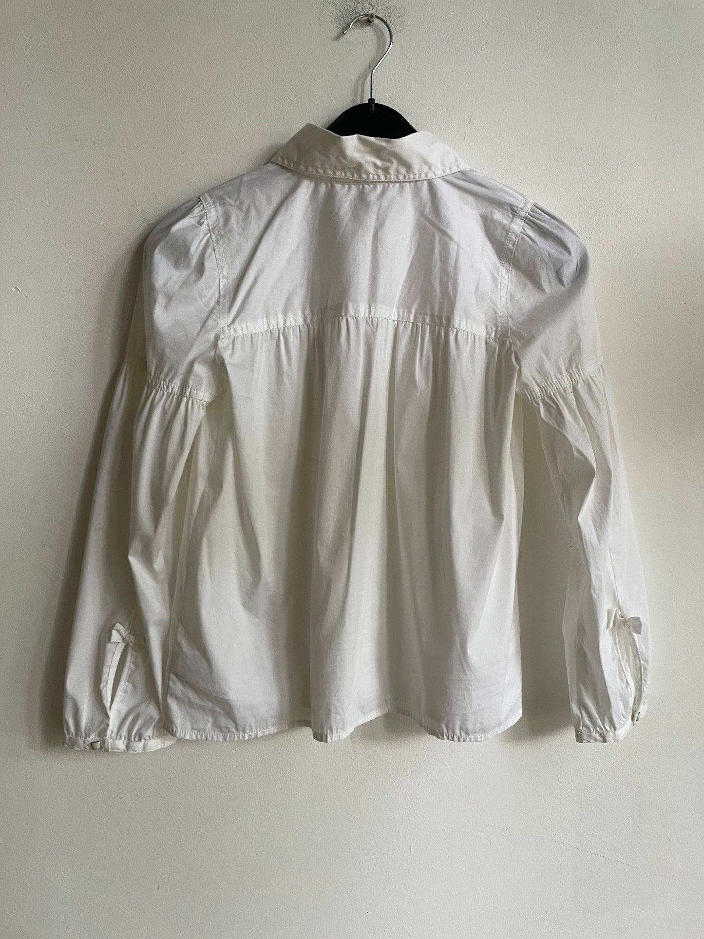 Vintage Essentiel Antwerp girls blouse, Elegant vintage white Ruffle blouse, Formal girls wear, Branded,