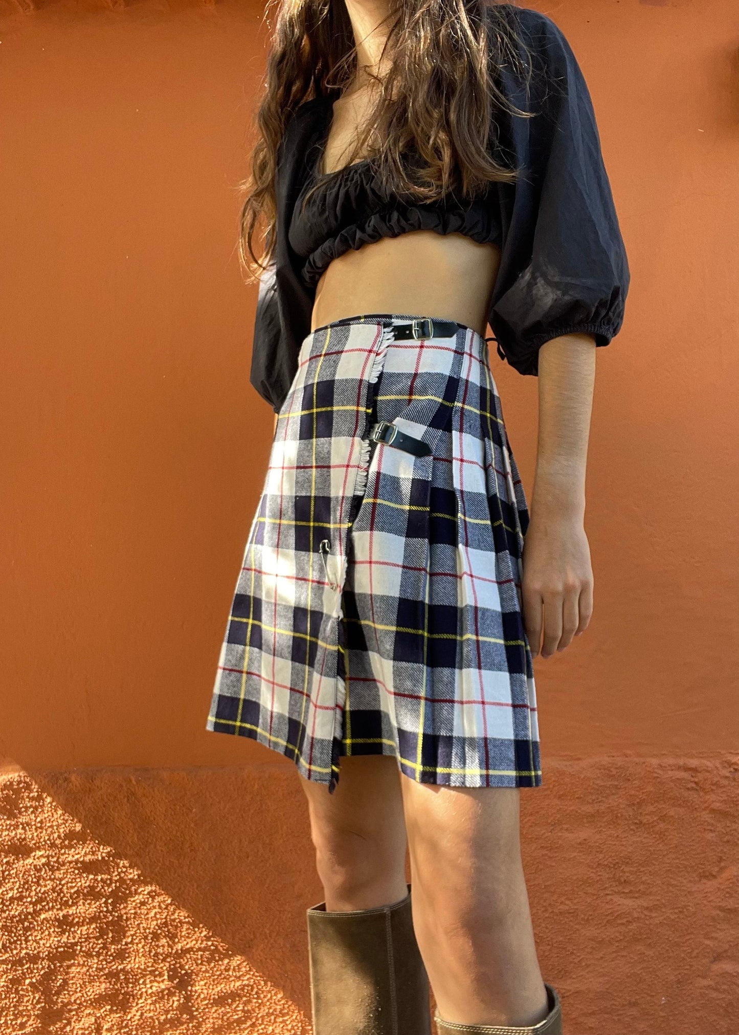 Vintage winter skirt, Outlander aesthetic, Claire Fraser, wool winter wear, cottage core skirt, red plaid skirt, Scottish kilt
