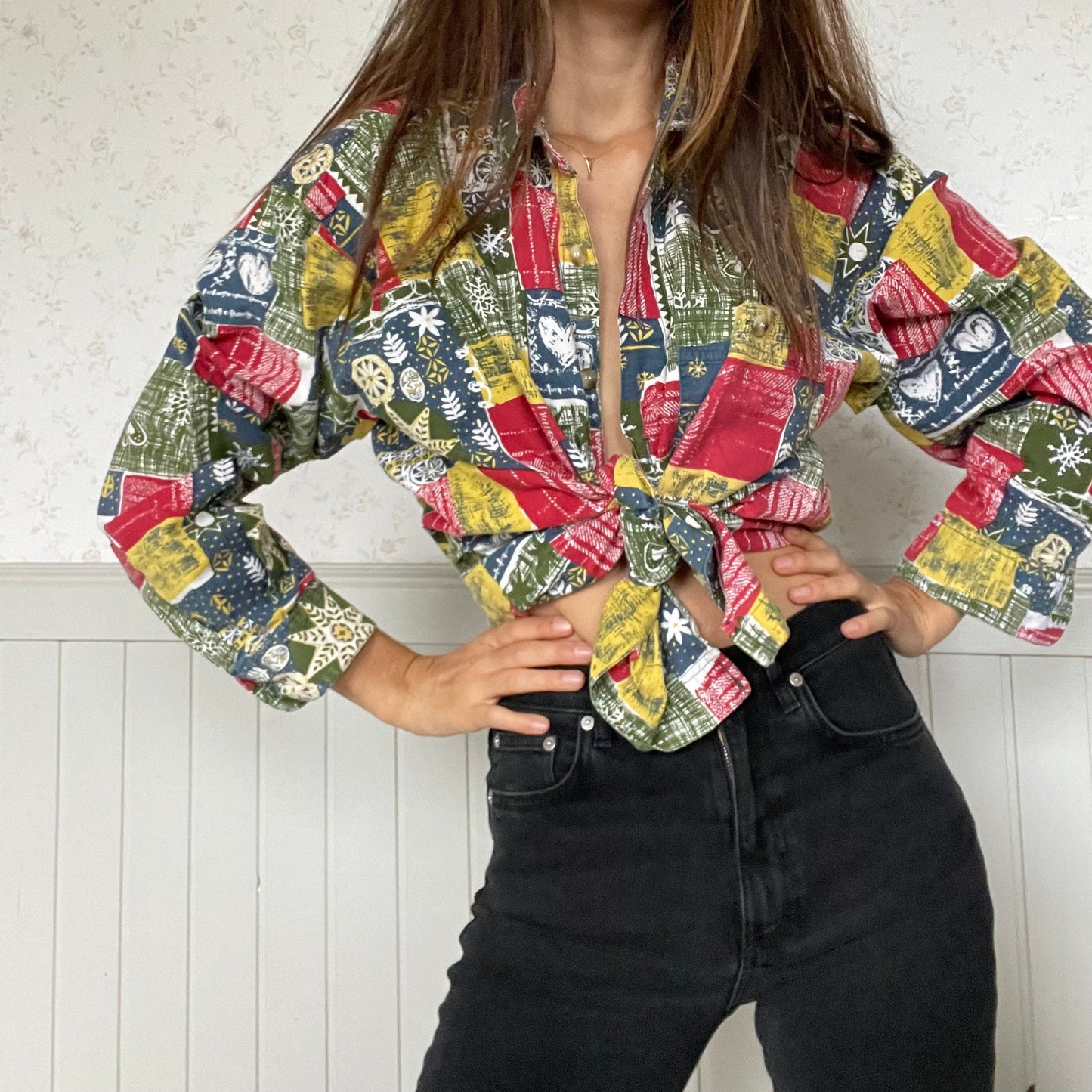 Horizonte 80s Christmas themed shirt, Oversized button up, Colourful 80s shirt, Patchwork hipster blouse, Ugly 80s button up, Tie up shirt