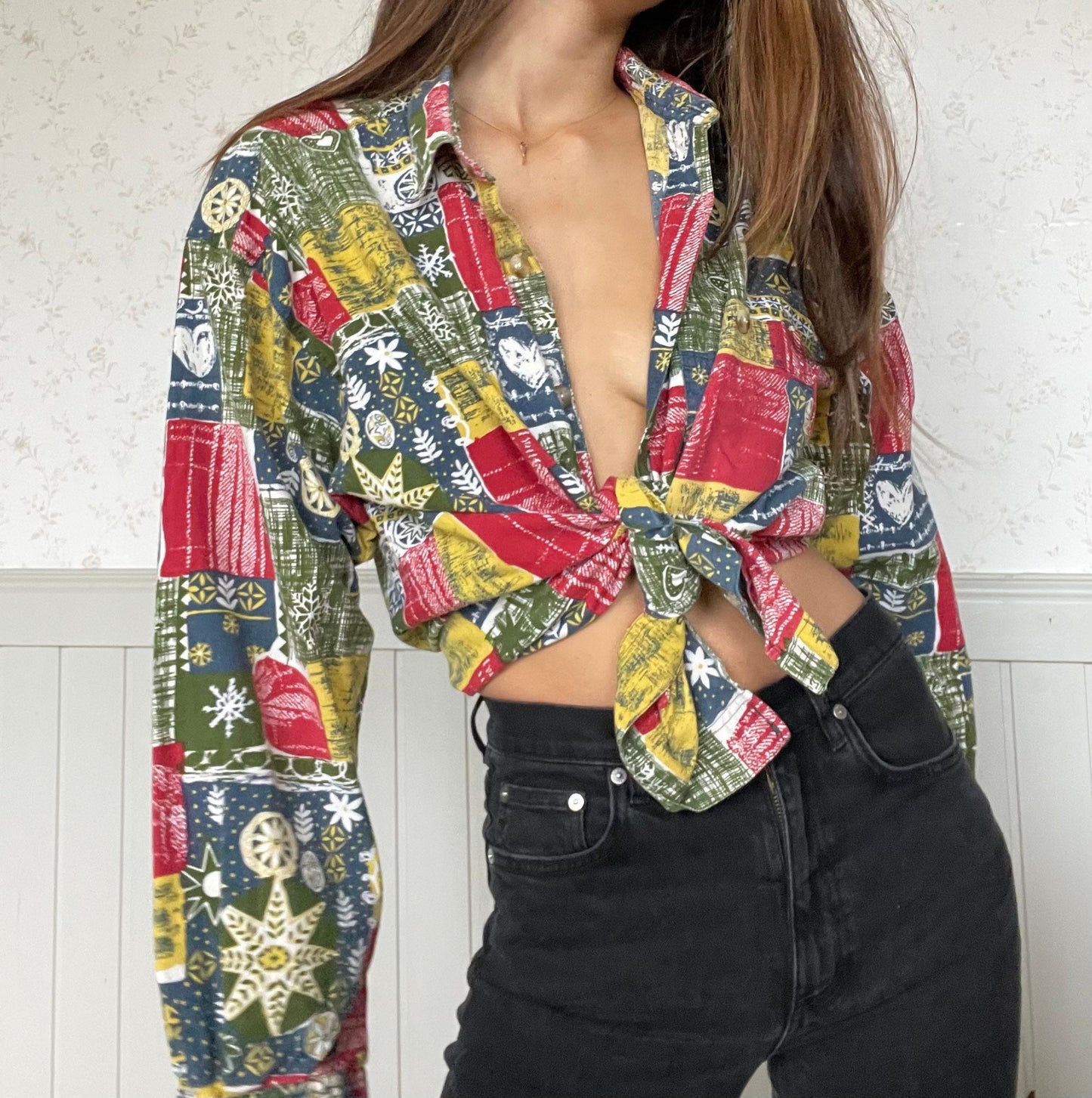 Horizonte 80s Christmas themed shirt, Oversized button up, Colourful 80s shirt, Patchwork hipster blouse, Ugly 80s button up, Tie up shirt