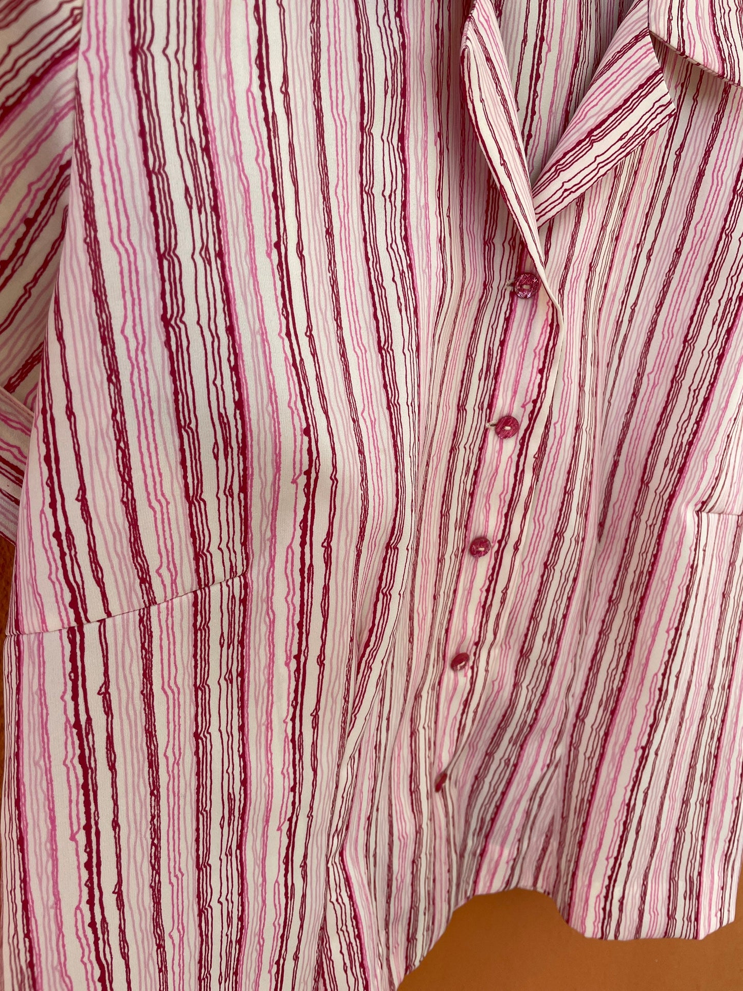 70s vintage blouse, Pink striped shirt, Lightweight retro groovy top, Valentine's day clothing, Summer blouse, Unisex collared oxford shirt
