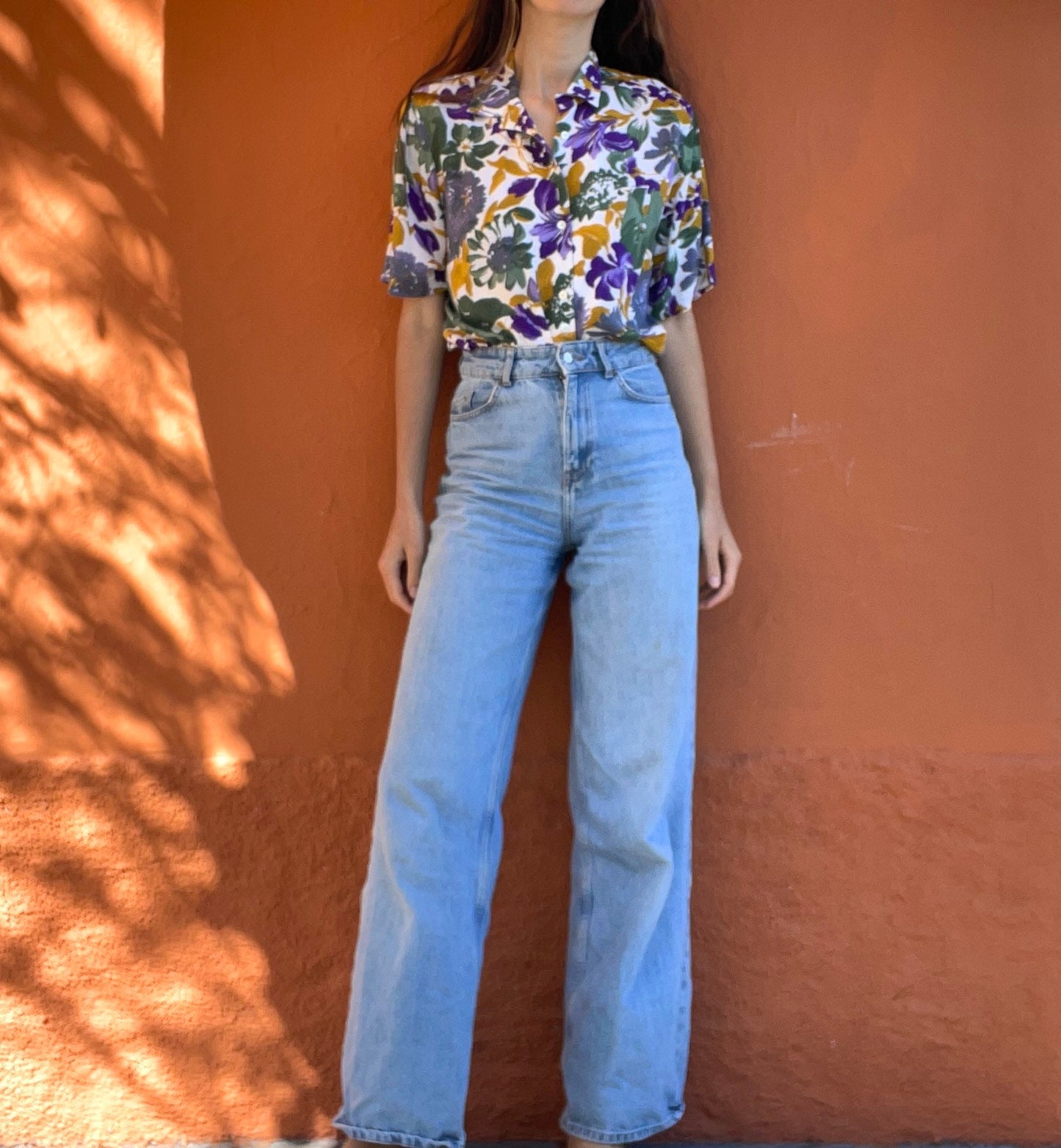 Vintage floral woman blouse, summer shirt, short sleeve top, Cute 70s Feminine button up shirt, Vintage t shirt, Sustainable fashion for her
