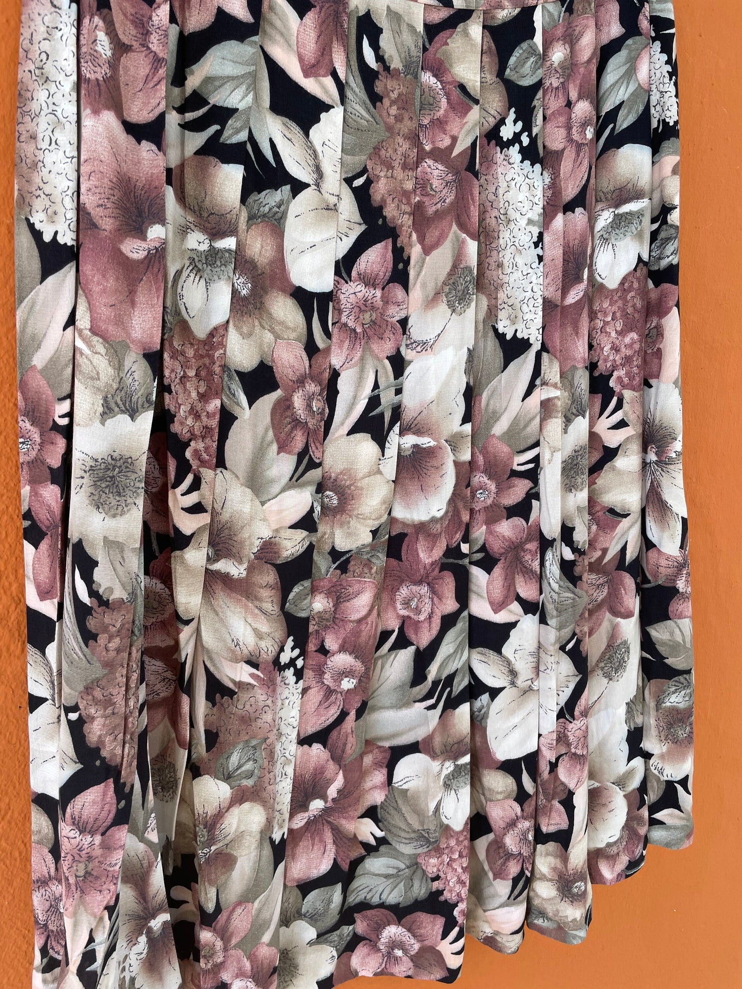 Vintage lightweight black floral summer skirt, Sweet cottage core midi skirt, High waist spring skirt, Cute unique retro feminine clothing