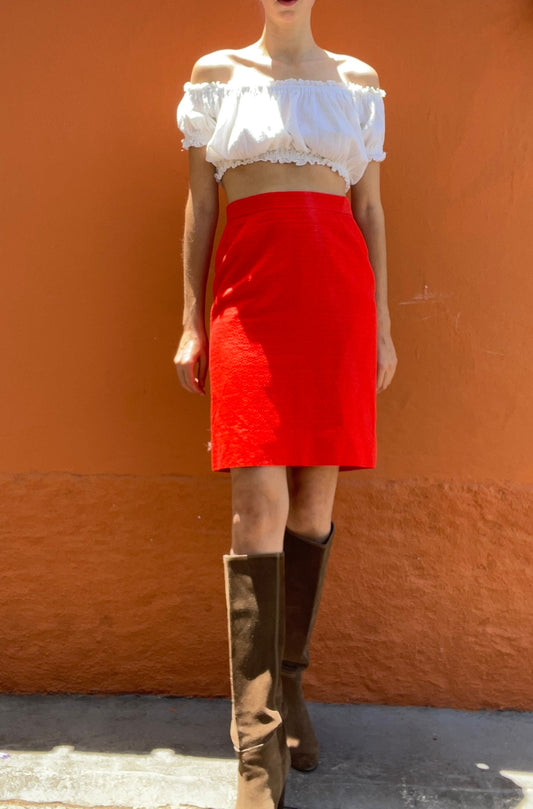 Vintage Scarlet Red Pencil Skirt | Retro 90s Officecore Vibes | Size S | Back Slit & Zipper Closure