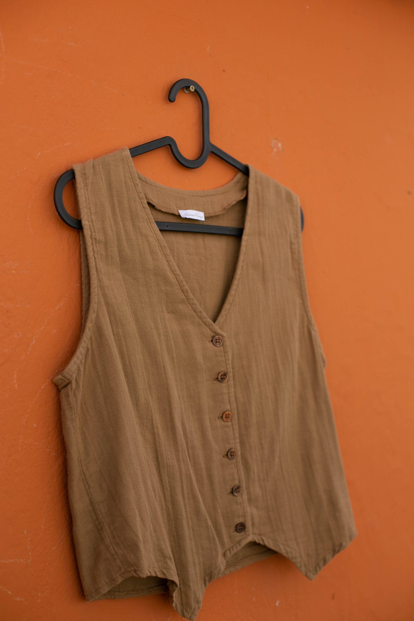American Vintage brown waistcoat, Vintage cotton summer gilet, Natural coloured mediterranean beach clothing, L