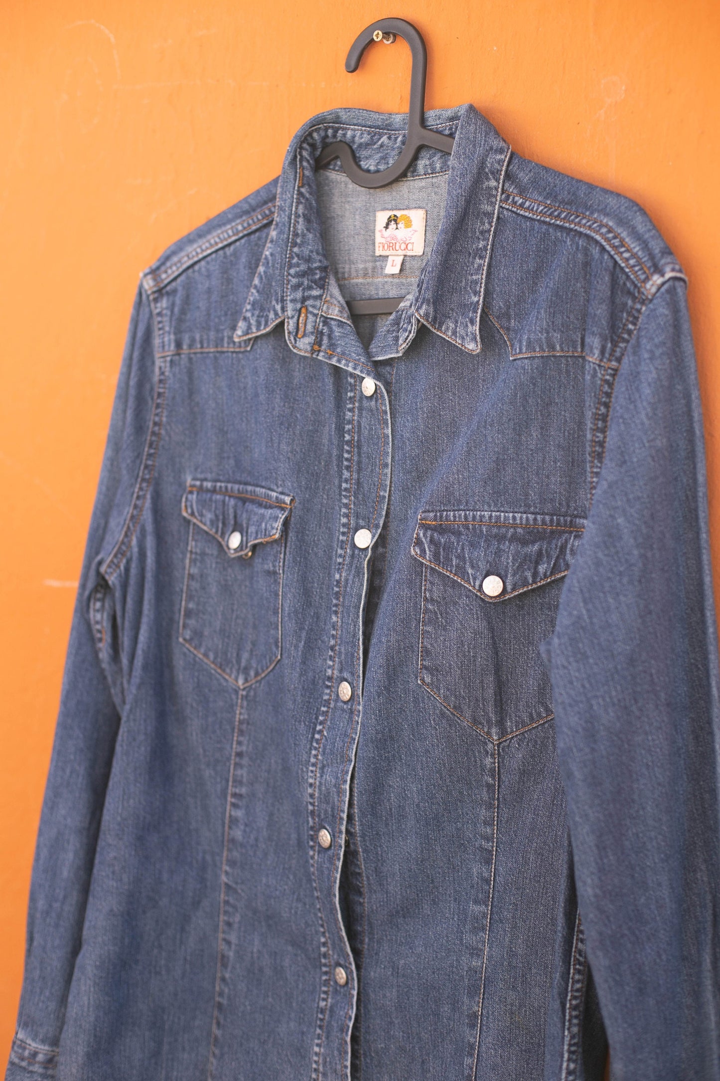 Vintage FIORUCCI dark blue denim woman button down, Cool Jeans shirt, Retro aesthetic, Women's long sleeve blouse, l