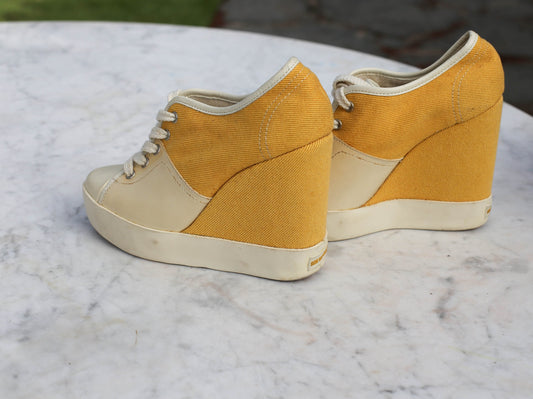 Vintage See By Chloé Yellow Wedge Sneakers — detail
