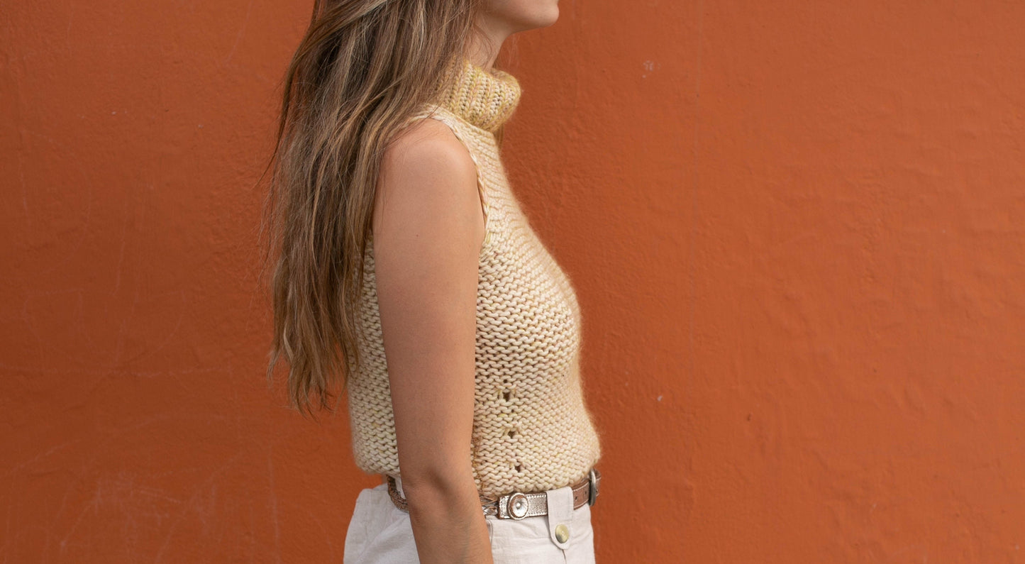 Maria di Ripabianca Cashmere Turtleneck, Designer turtleneck knitwear top, Sleeveless luxury wool knitted top, Basic girl