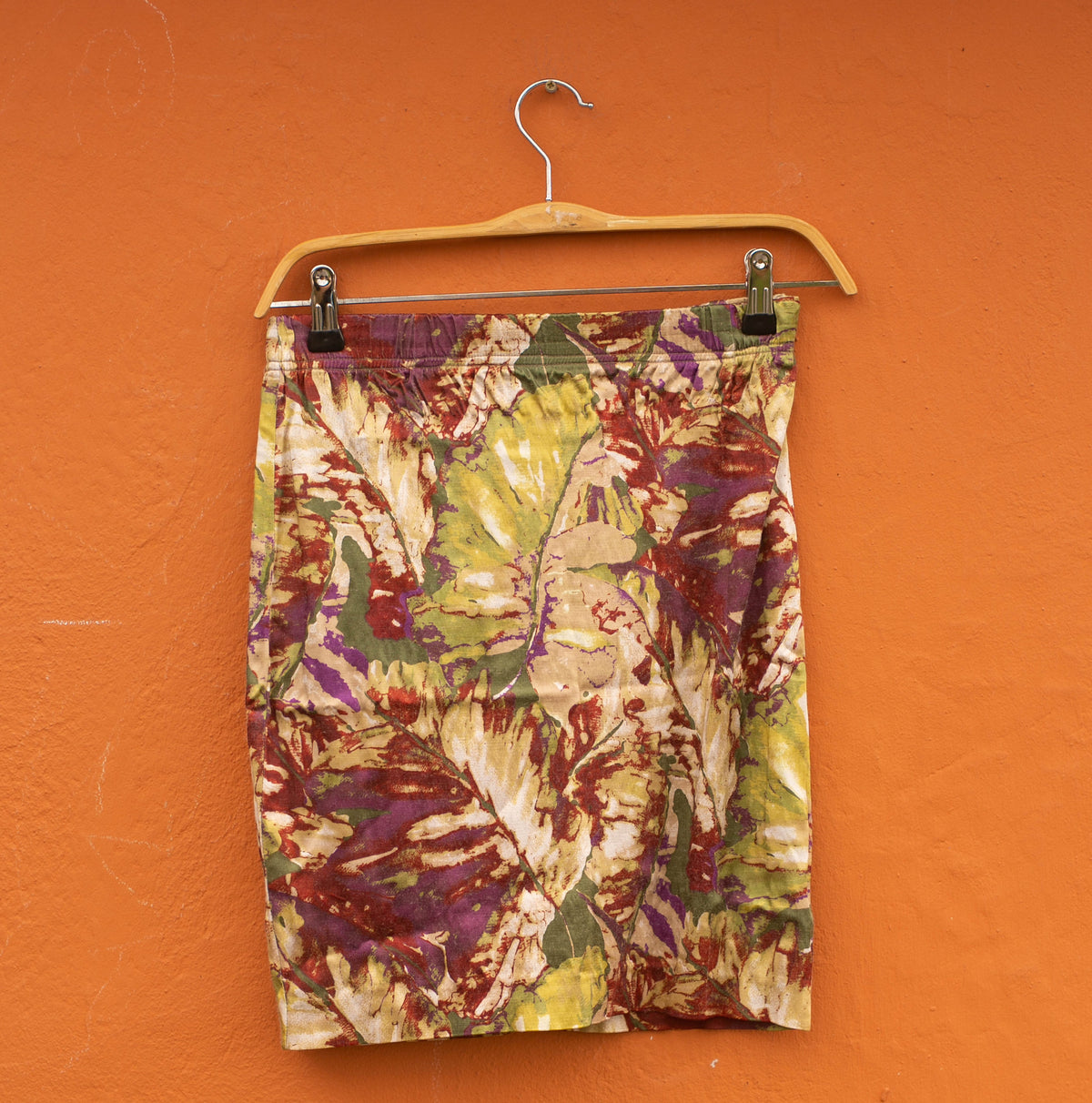 Anna Ferrari Autumn Leaf Print Pencil Skirt, Vintage Italian Mini