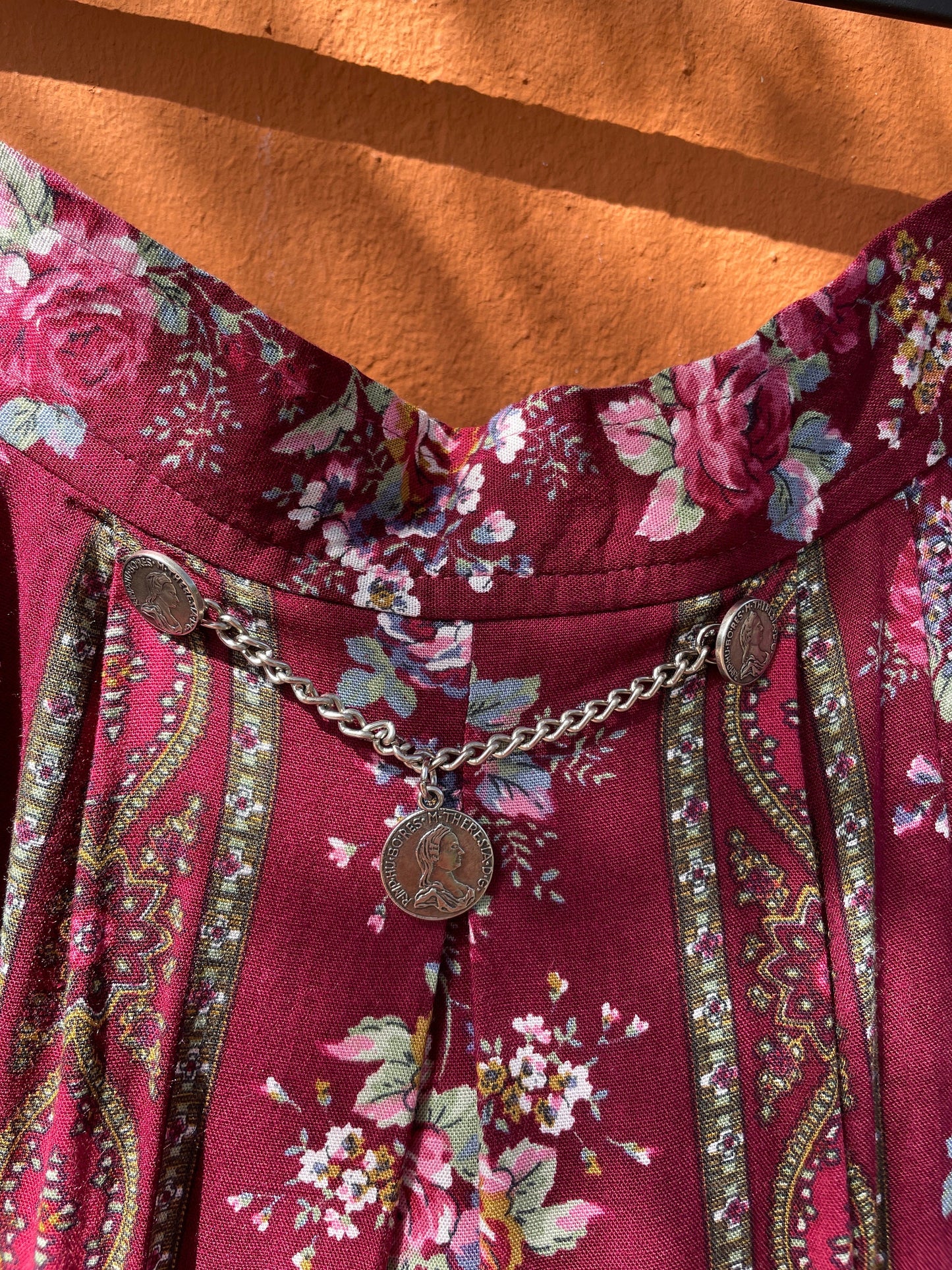 Vintage Dirndl Aesthetic Women's Skirt, Cottagecore Style, Hidden Pocket, Floral Design romantic german folklore skirt