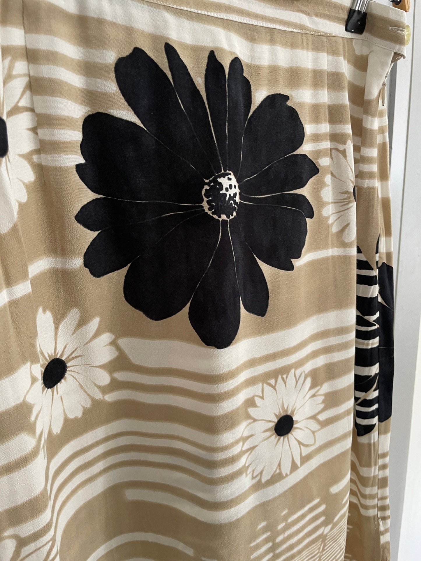 Vintage high waist floral pencil skirt