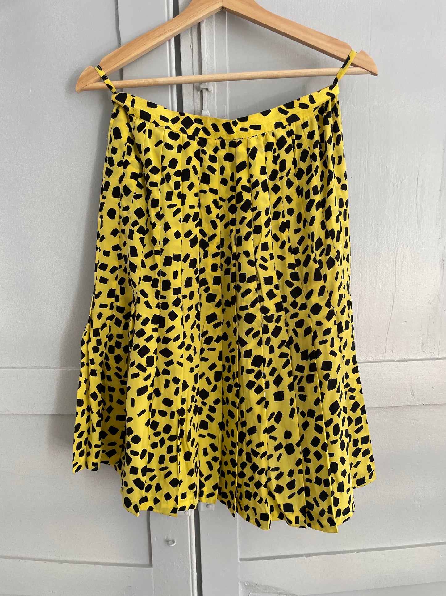 Vintage silk blend pleated skirt by Enrica martine, Retro 60s high waist skirt, Elegant posh designer clothing, Yellow and black summer