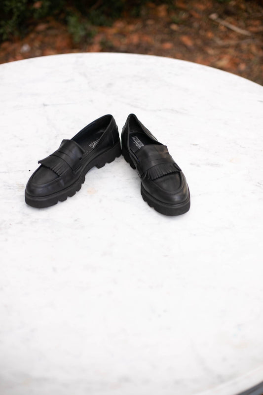 Chunky Vintage Pikolinos Loafers — detail