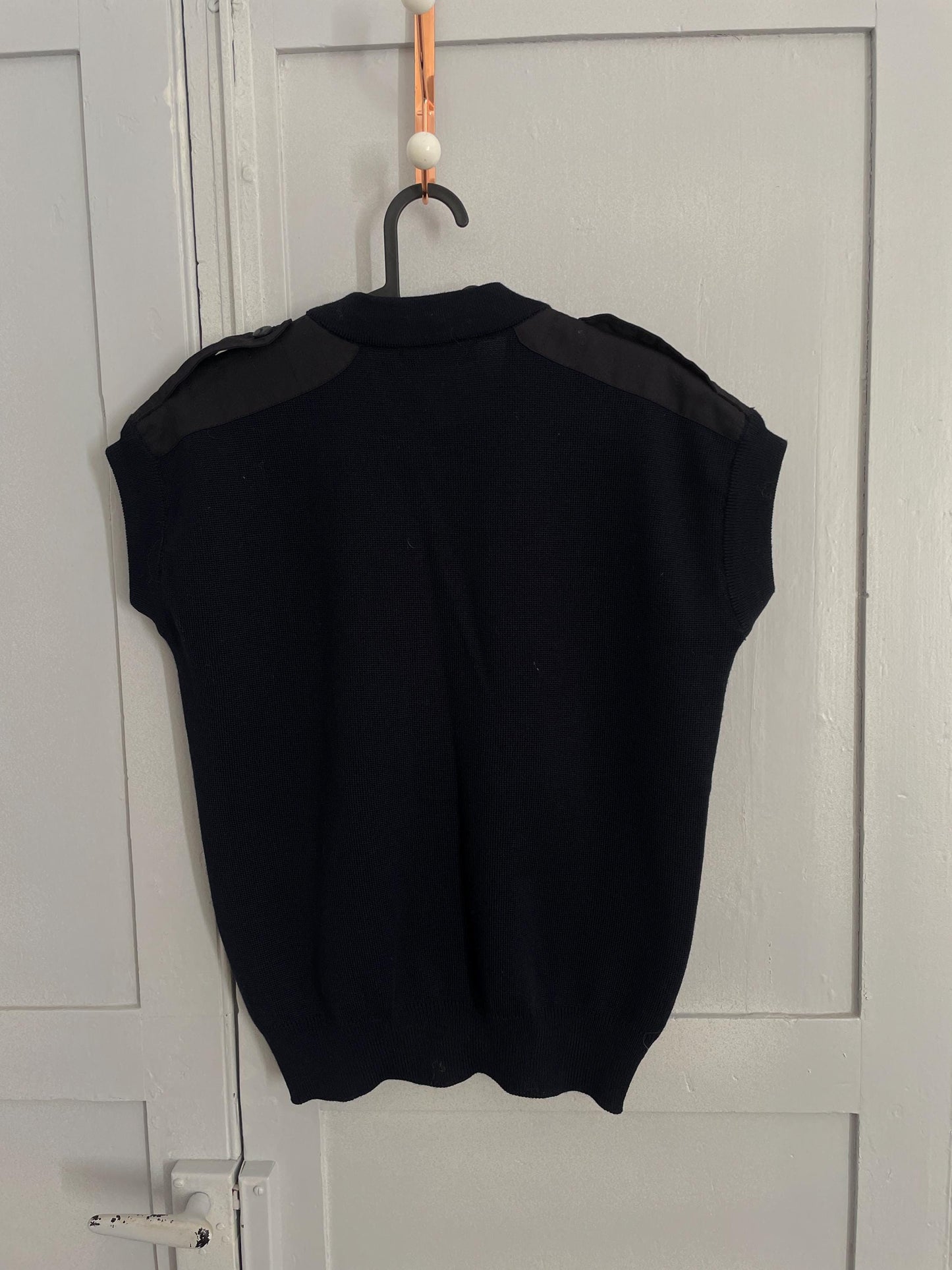 Luxurious Vintage EMIDIO TUCCI Wool blendSweater Vest - Timeless V-Neck Sleeveless Design, Dark academia aesthetic vest, Size USA M