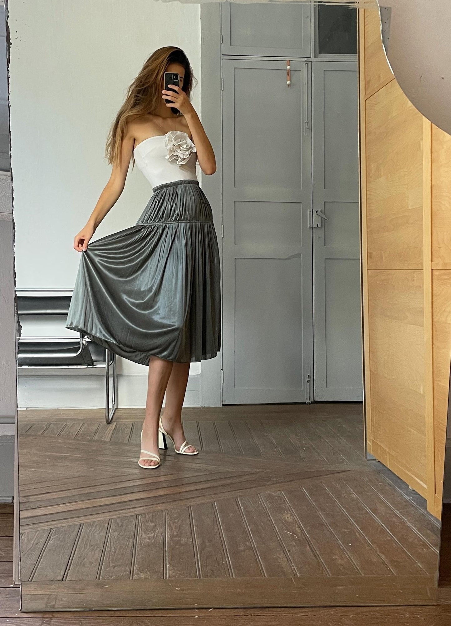 Silver festive midi skirt, News years eve and Christmas outfit, Size S