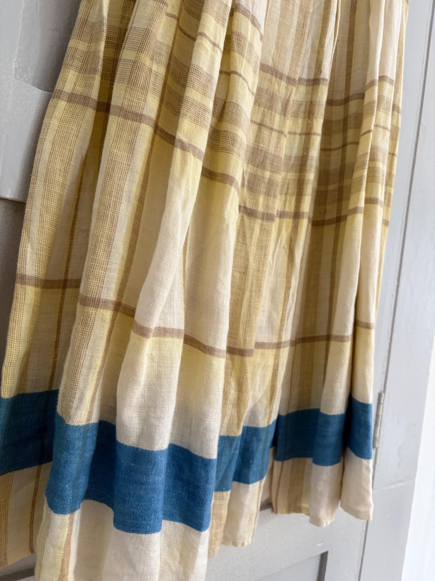 Vintage 100 % linen yellow Italian designer skirt, Cottage core long skirt, Wedding guest pastel outfit, S - M