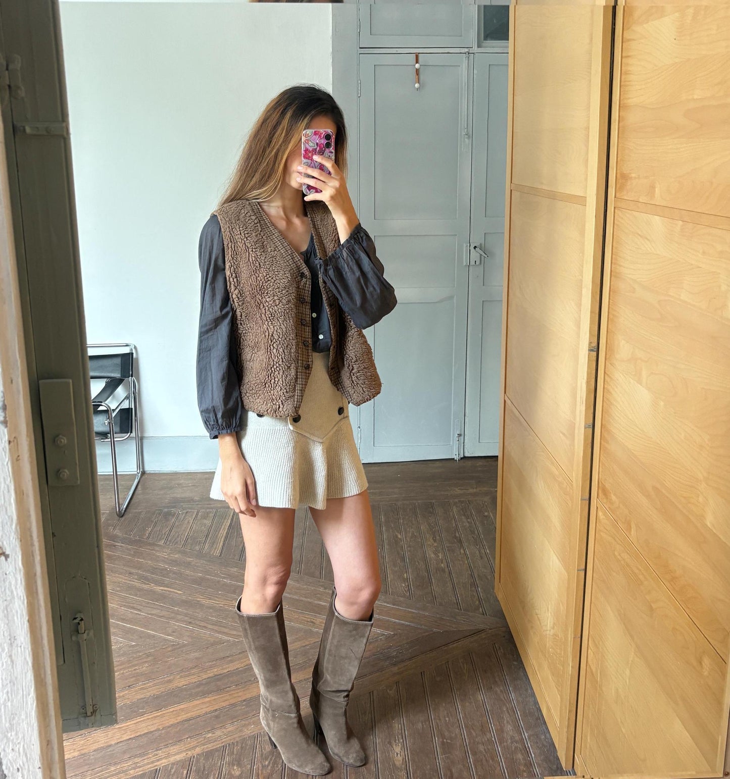 Vintage brown wool waistcoat, Lammy gilet, Brown cozy winter wear, Sleeveless checkered vest, Double sided european jacket, L
