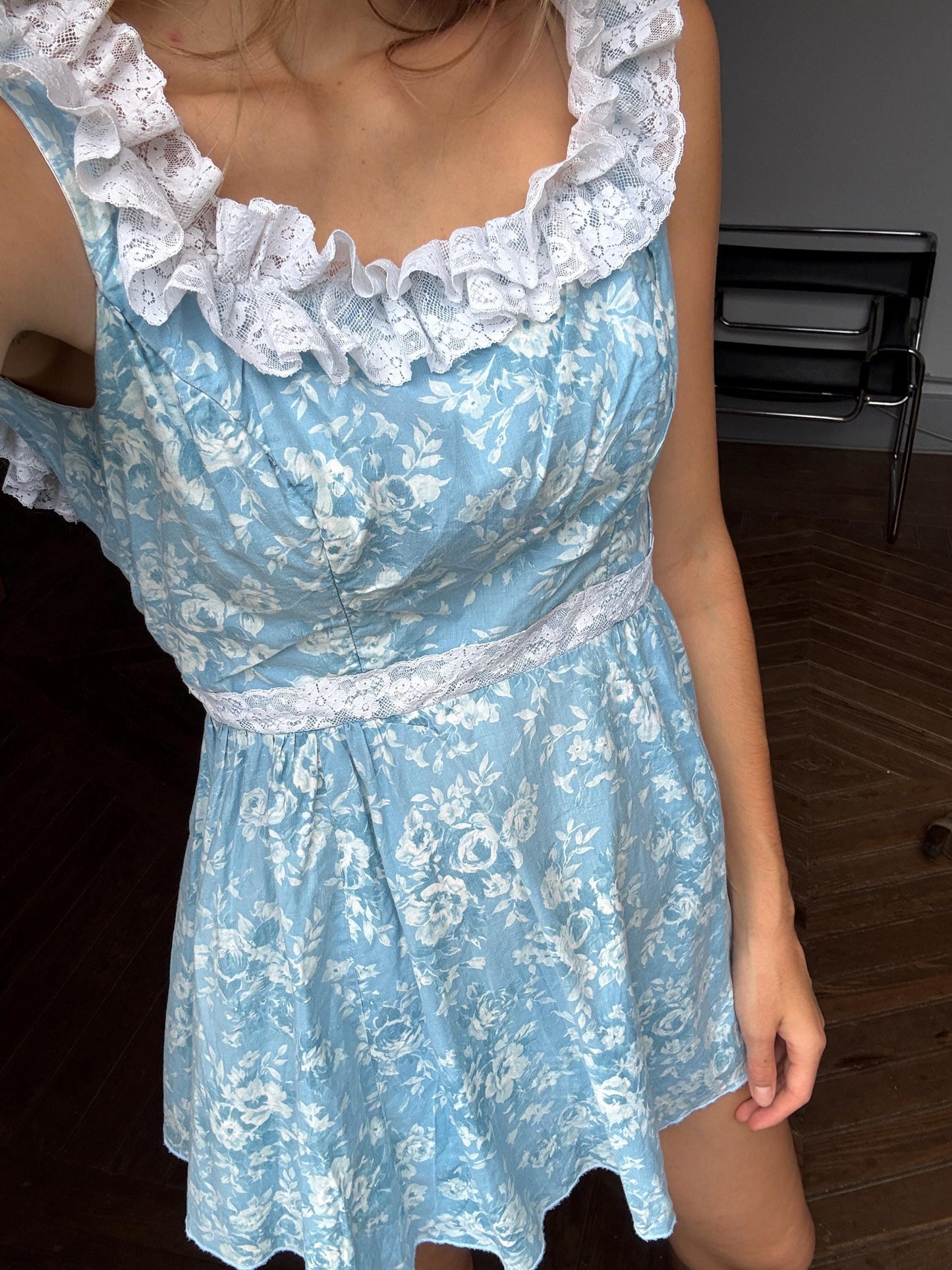 Vintage Handmade blue floral mini dress, Cute lace decorated short dress, Vintage feminine woman clothing, XXS - EU 32, Petite body