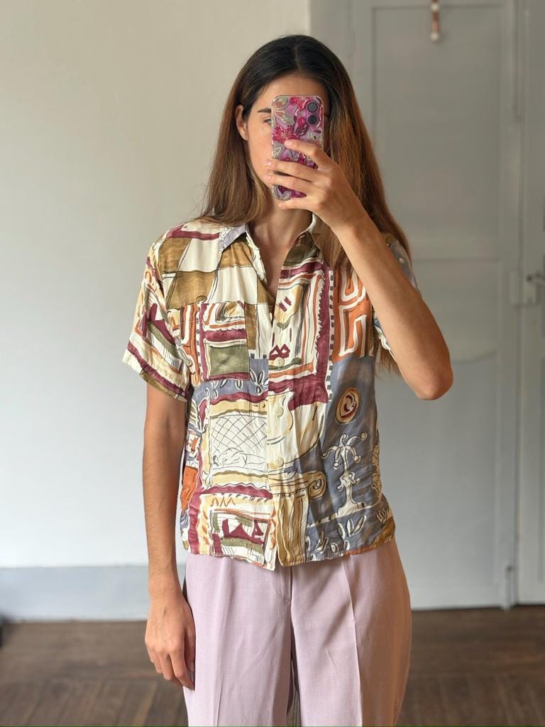 Vintage abstract 80s woman blouse, Retro colourful button up shirt, Cute 70s summer shirt, Dina Ariel Petites