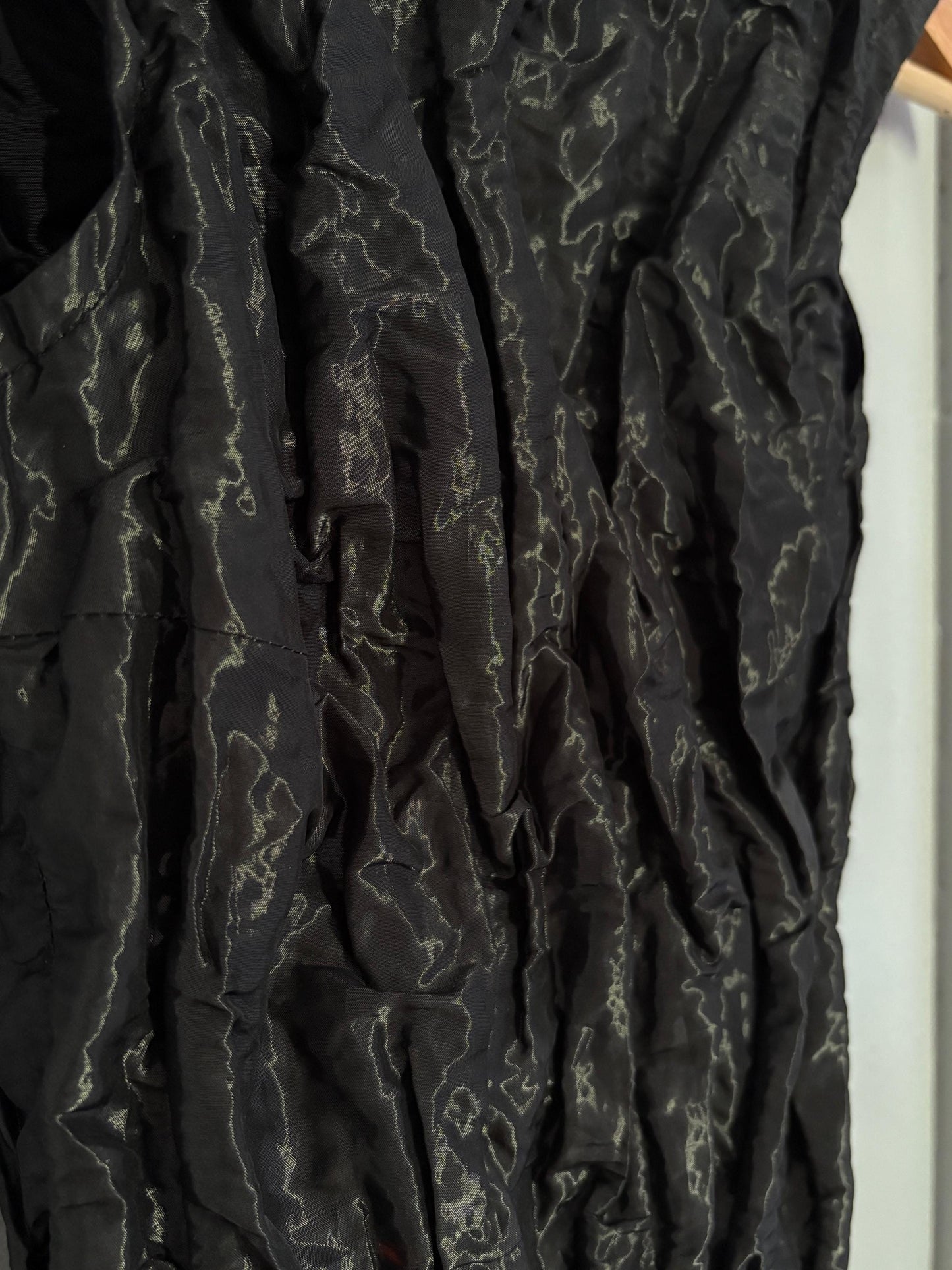 Chic black camisole, Elegant sleeveless textured top, Shiny black outfit, XXS