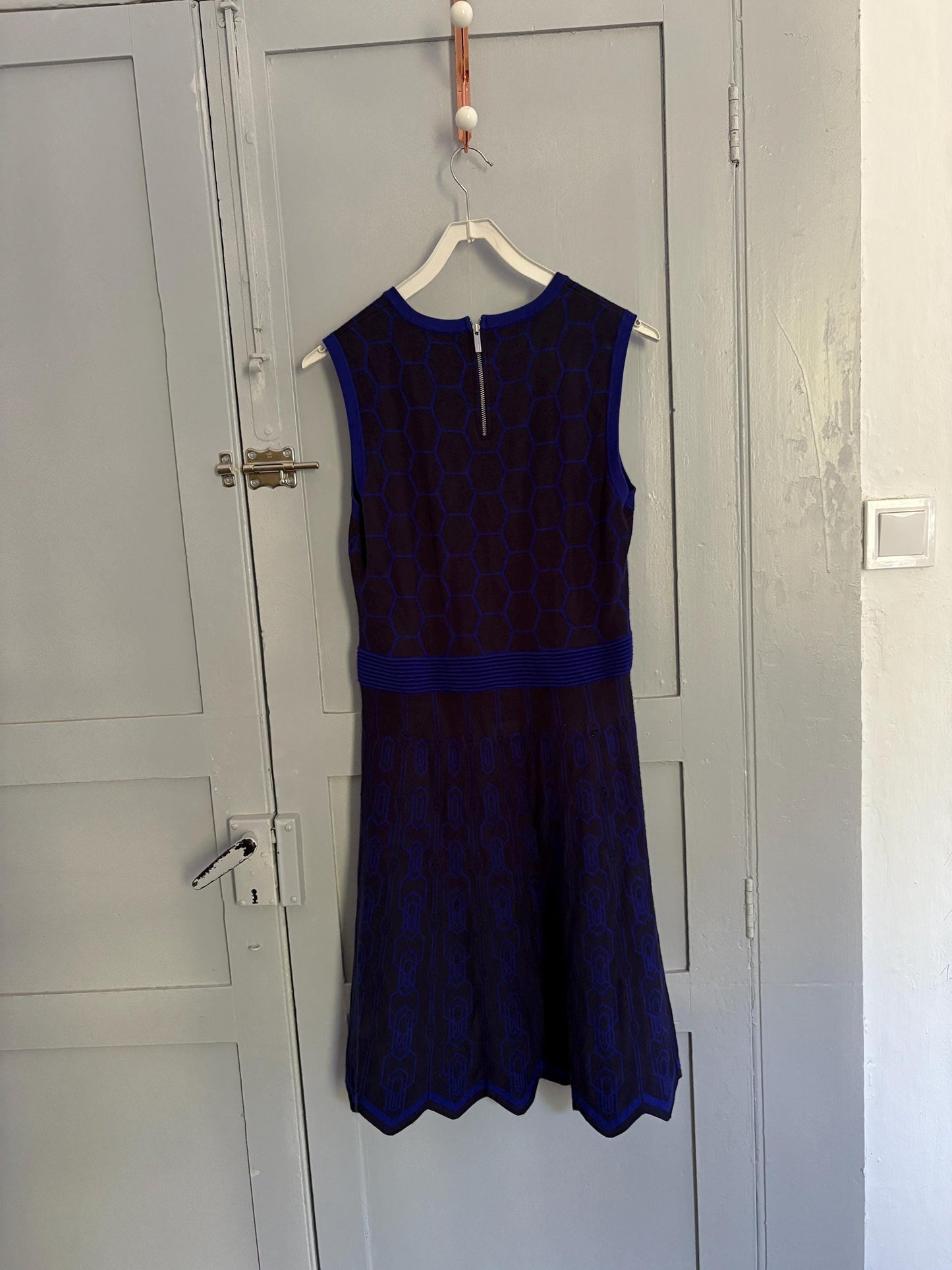 Vintage Karen Millen Sleeveless Knit Dress – Size L/XL