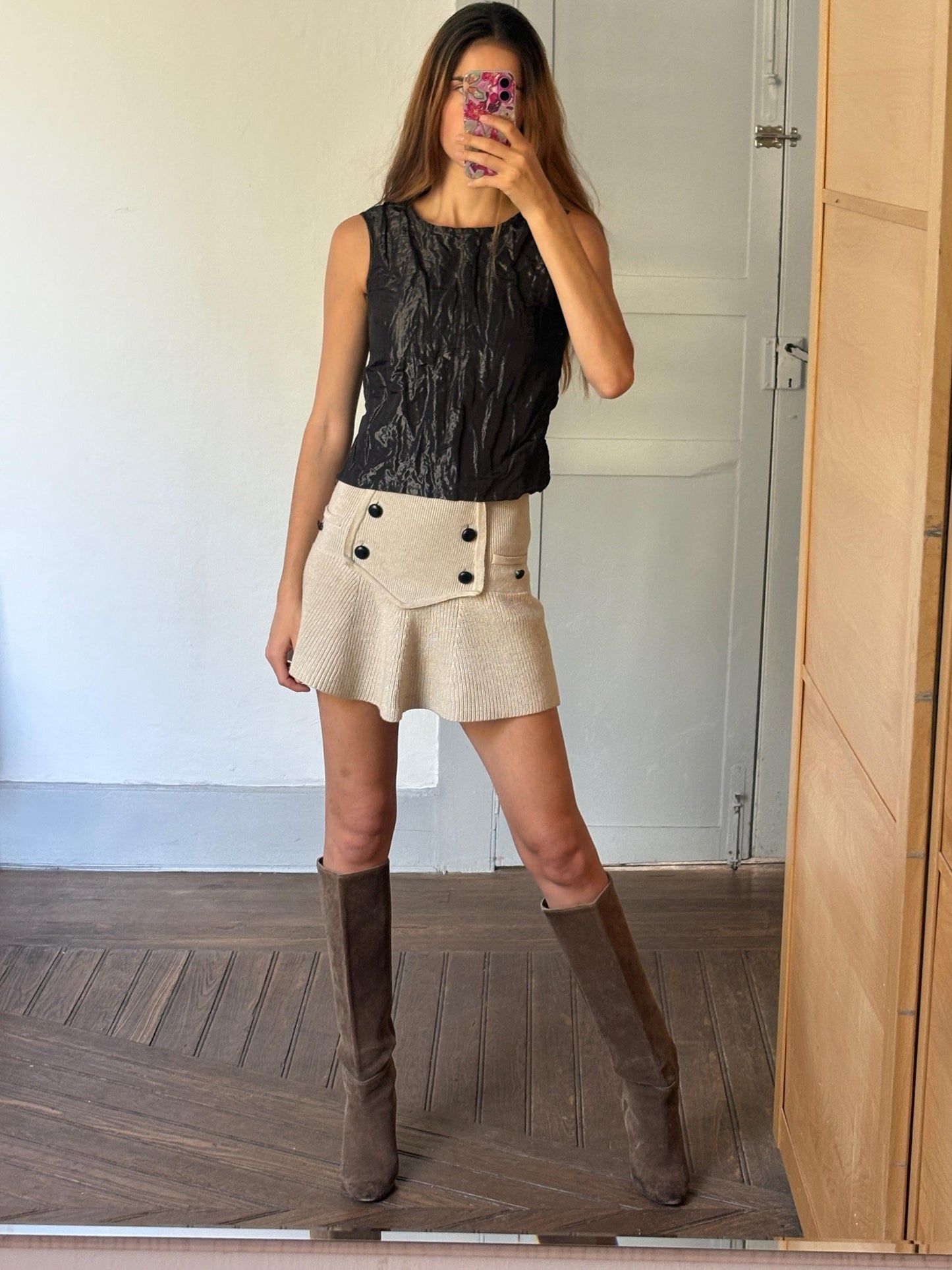 Chic black camisole, Elegant sleeveless textured top, Shiny black outfit, XXS