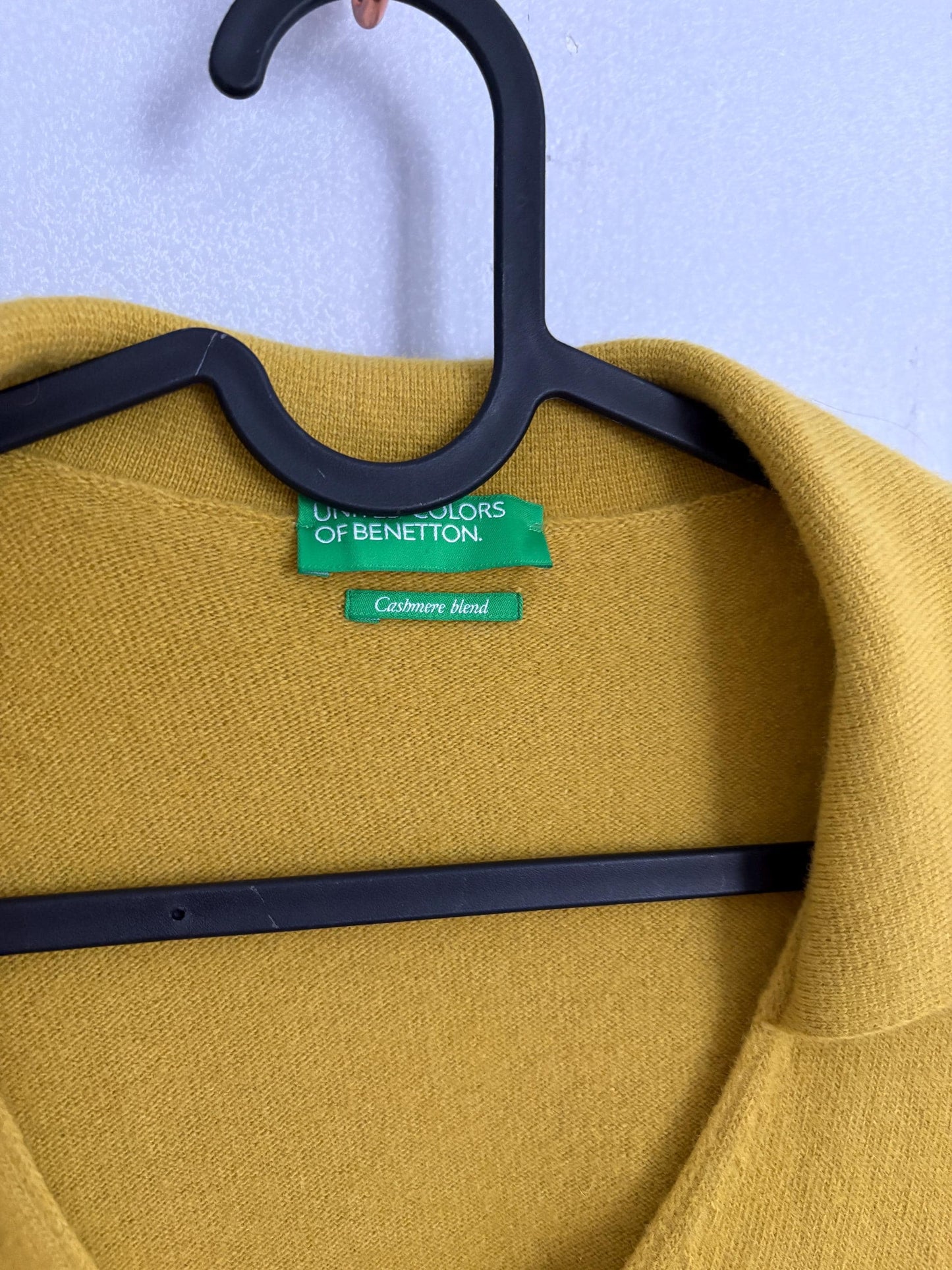 Vintage Benetton Mustard Cashmere Wool Sweater – Cozycore Queen Vibes