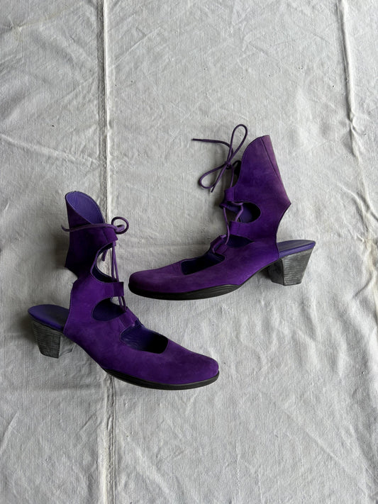 Purple Suede Open Work Summer Sandals — detail