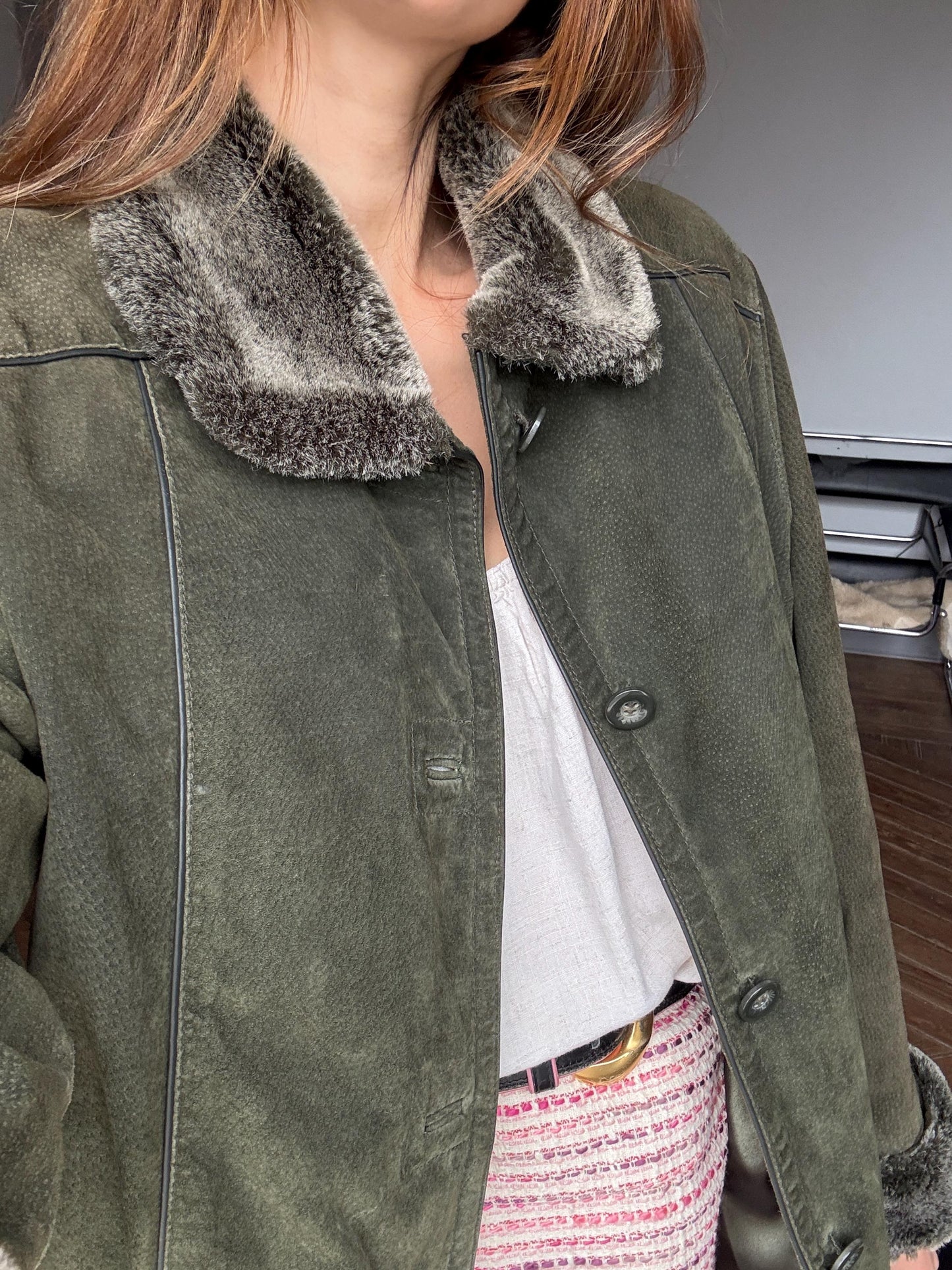 Gorgeous Dark green genuine leather coat, VintageLuxury Lamy jacket with faux fur detailing, 70s Retro cropped coat,