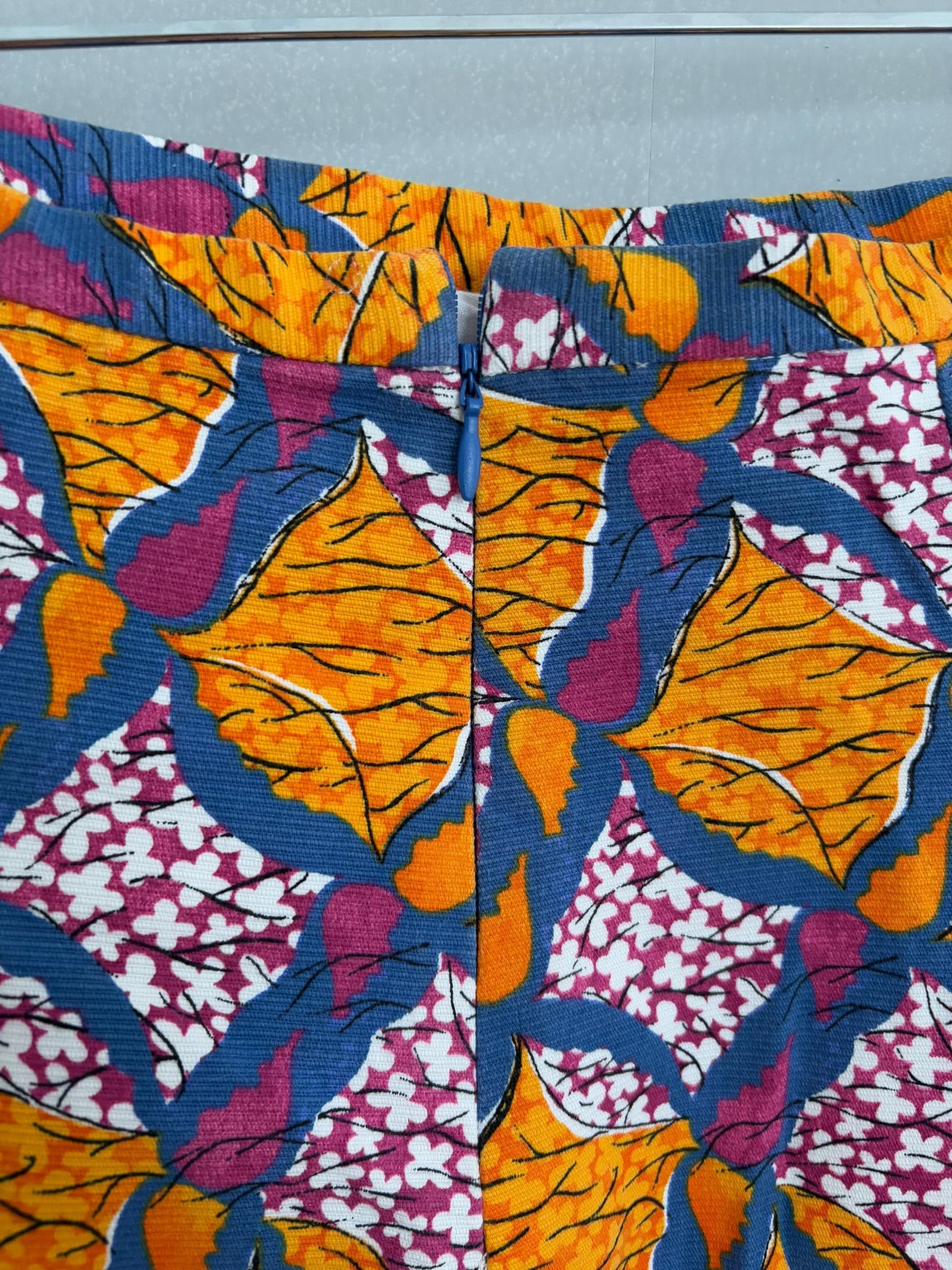 Vintage Colourful Pleated Floral mini Skirt, Super cute vibrant flower print short summer outfit