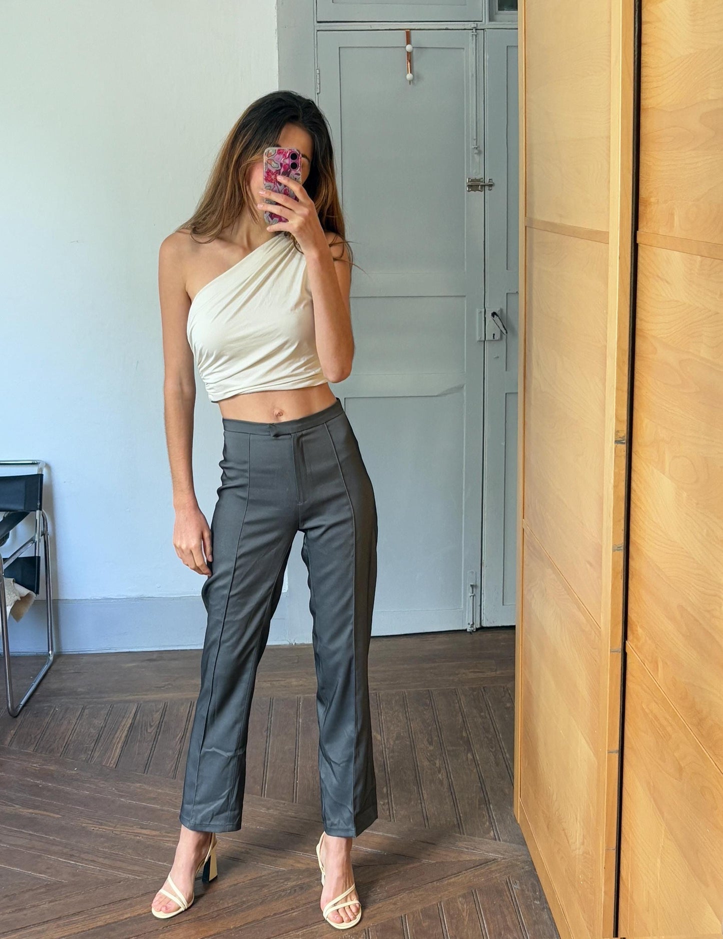 Amazing vintage shiny grey italian design trousers for women