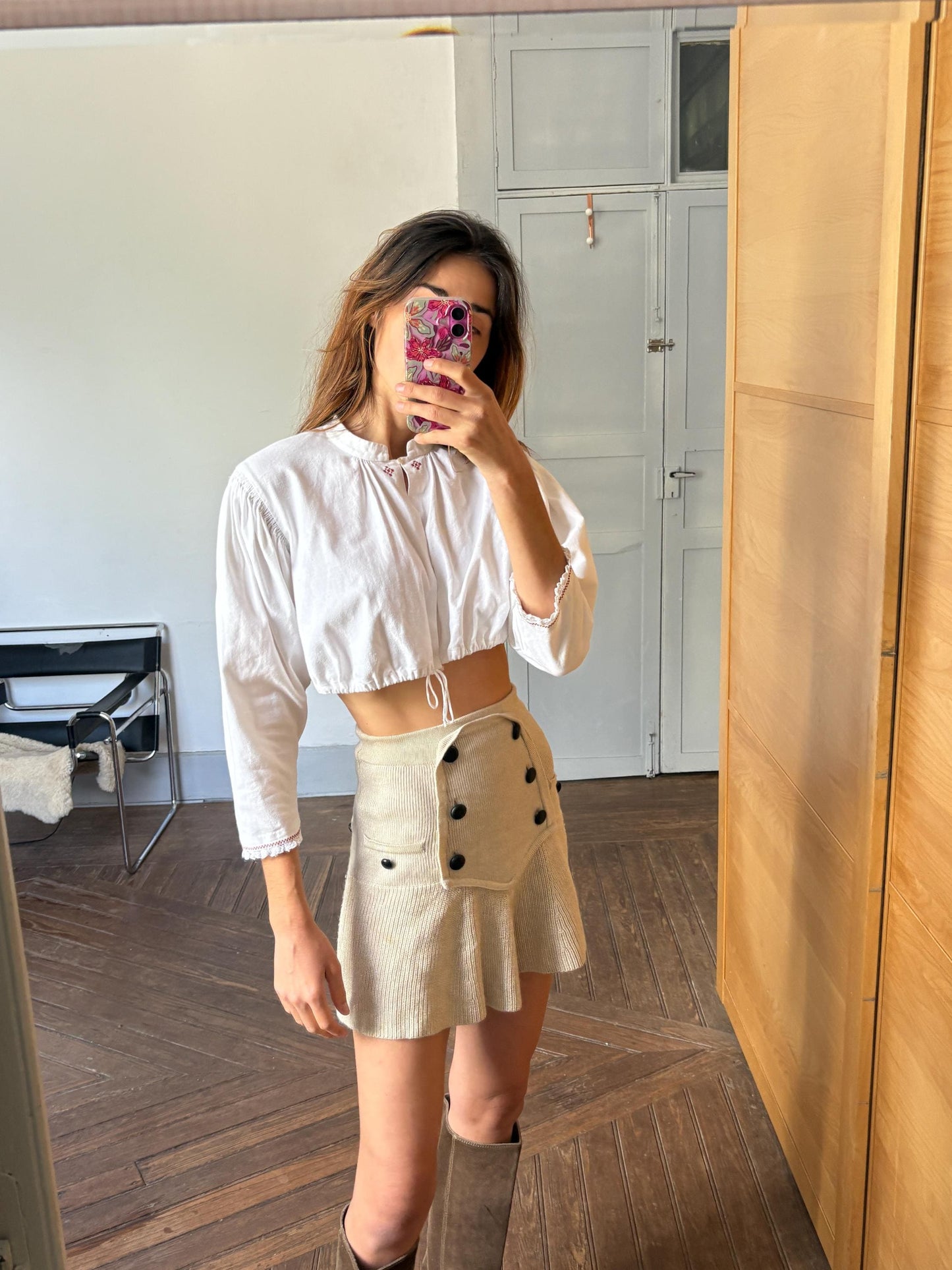 Vintage white romantic crop antique French top, Farm core folklore white puff sleeve dirndl top, Woven cotton cottage core blouse, Size S