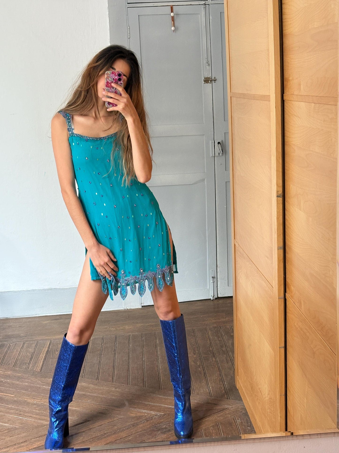 Vintage turquoise Indian sequin mini dress or tunic – sparkly Y2K party dress with side slits and embellished hem, size S