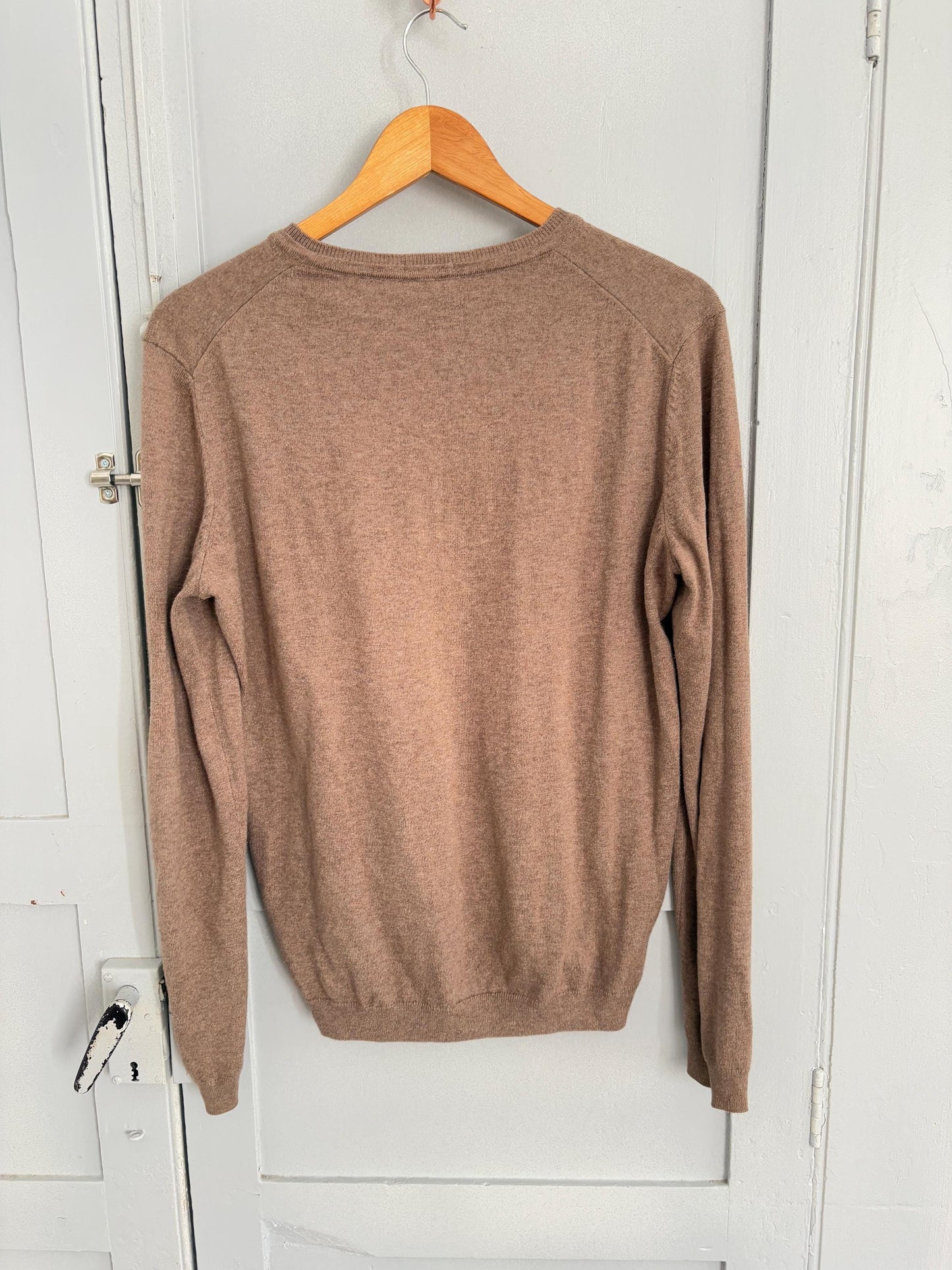 Light academia vintage Hugo Boss pullover, Cotton - cashmere winter sweater, Cozy tan slim fit autumn knit, Size M