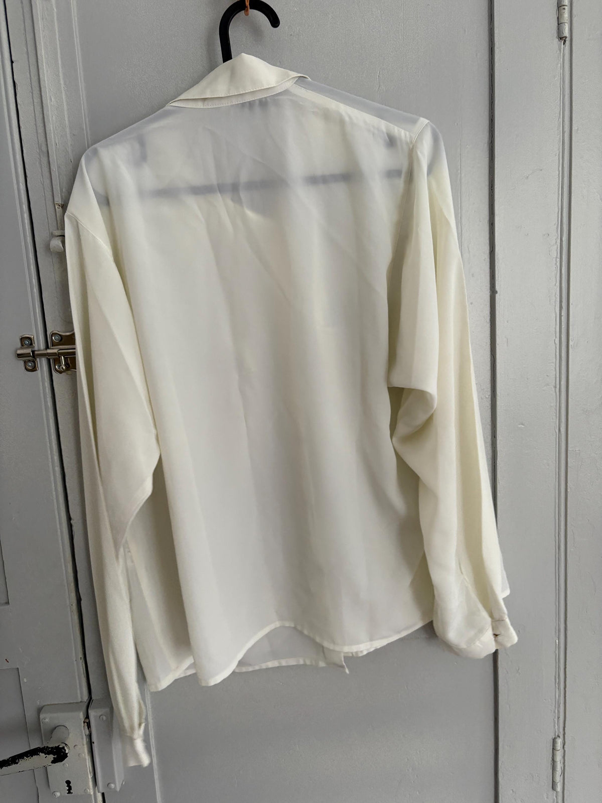 Vintage White Houndstooth Blouse with Gold Buttons