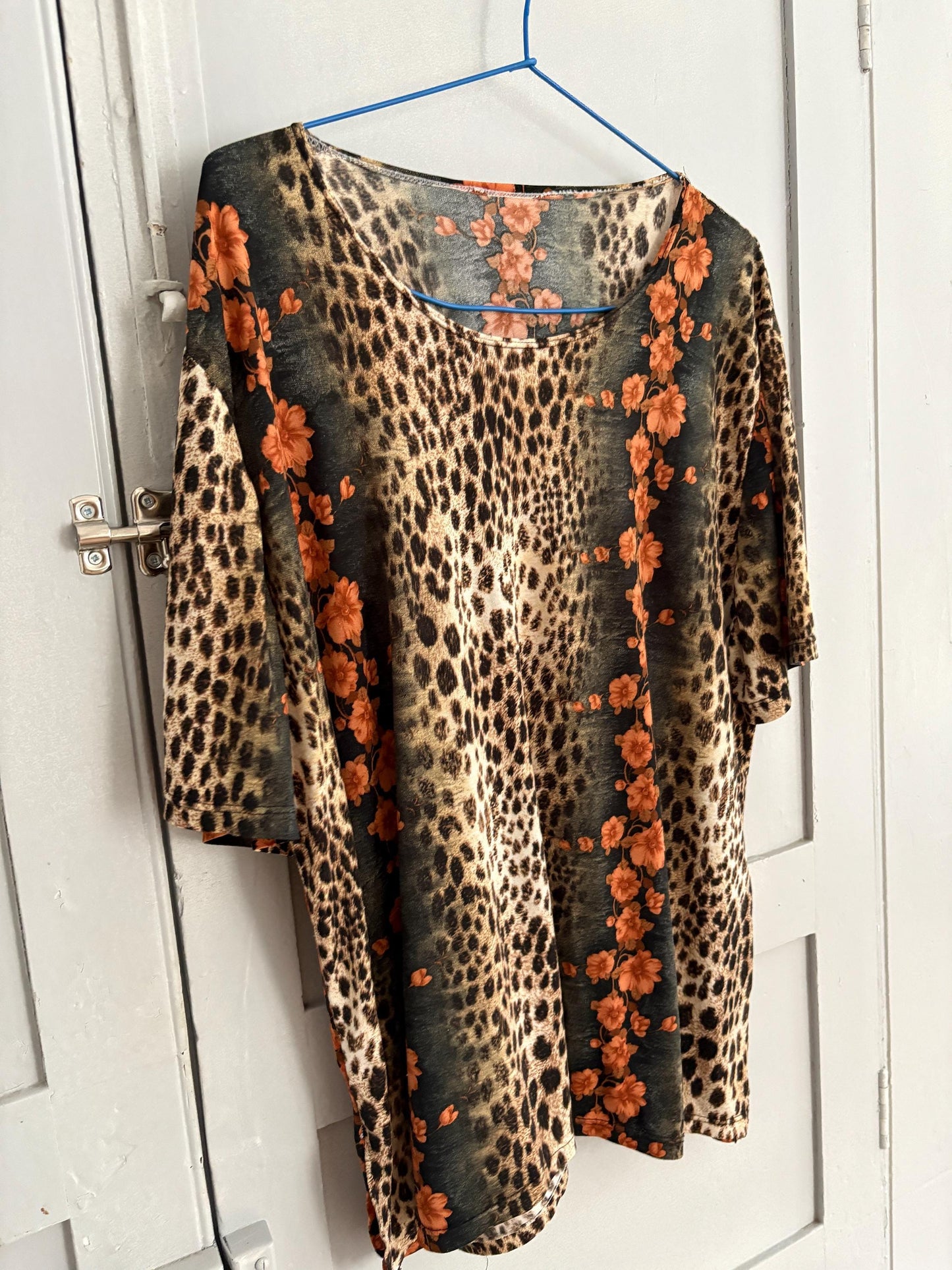 Leopard Print Floral Blouse, Bold Animal Print Top, Oversized Loose Fit Shirt, Vintage Statement Blouse, Women’s Size L, Boho Chic Fashion