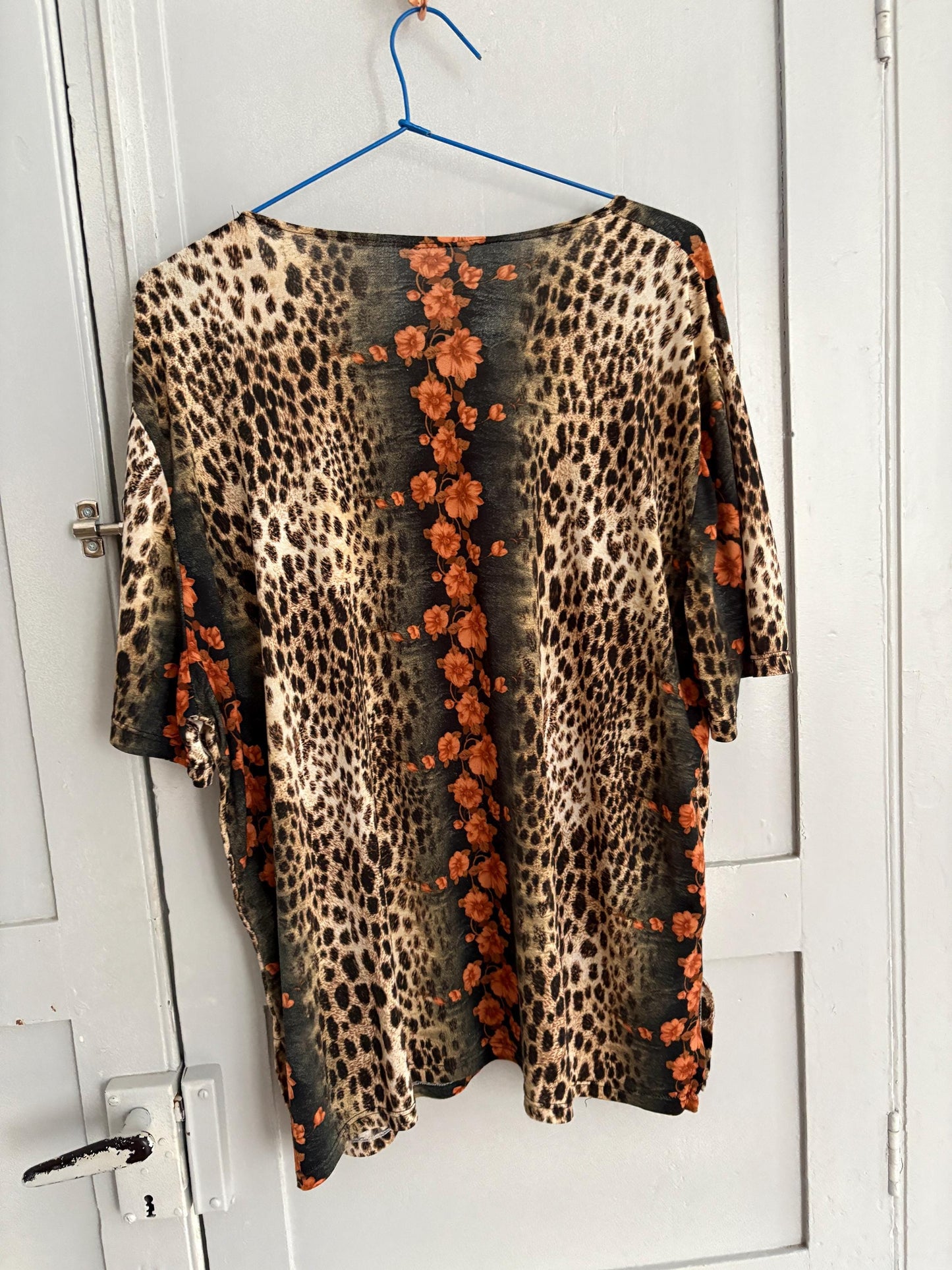 Leopard Print Floral Blouse, Bold Animal Print Top, Oversized Loose Fit Shirt, Vintage Statement Blouse, Women’s Size L, Boho Chic Fashion
