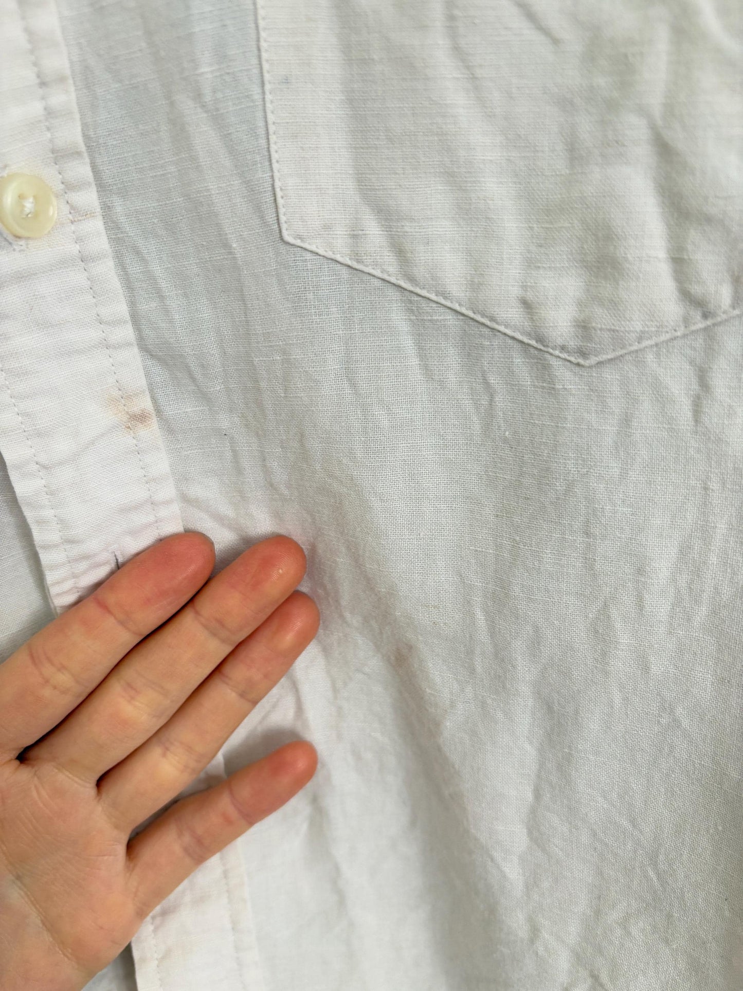 Vintage White Boxy Fit Button-Up Shirt — additional view 9
