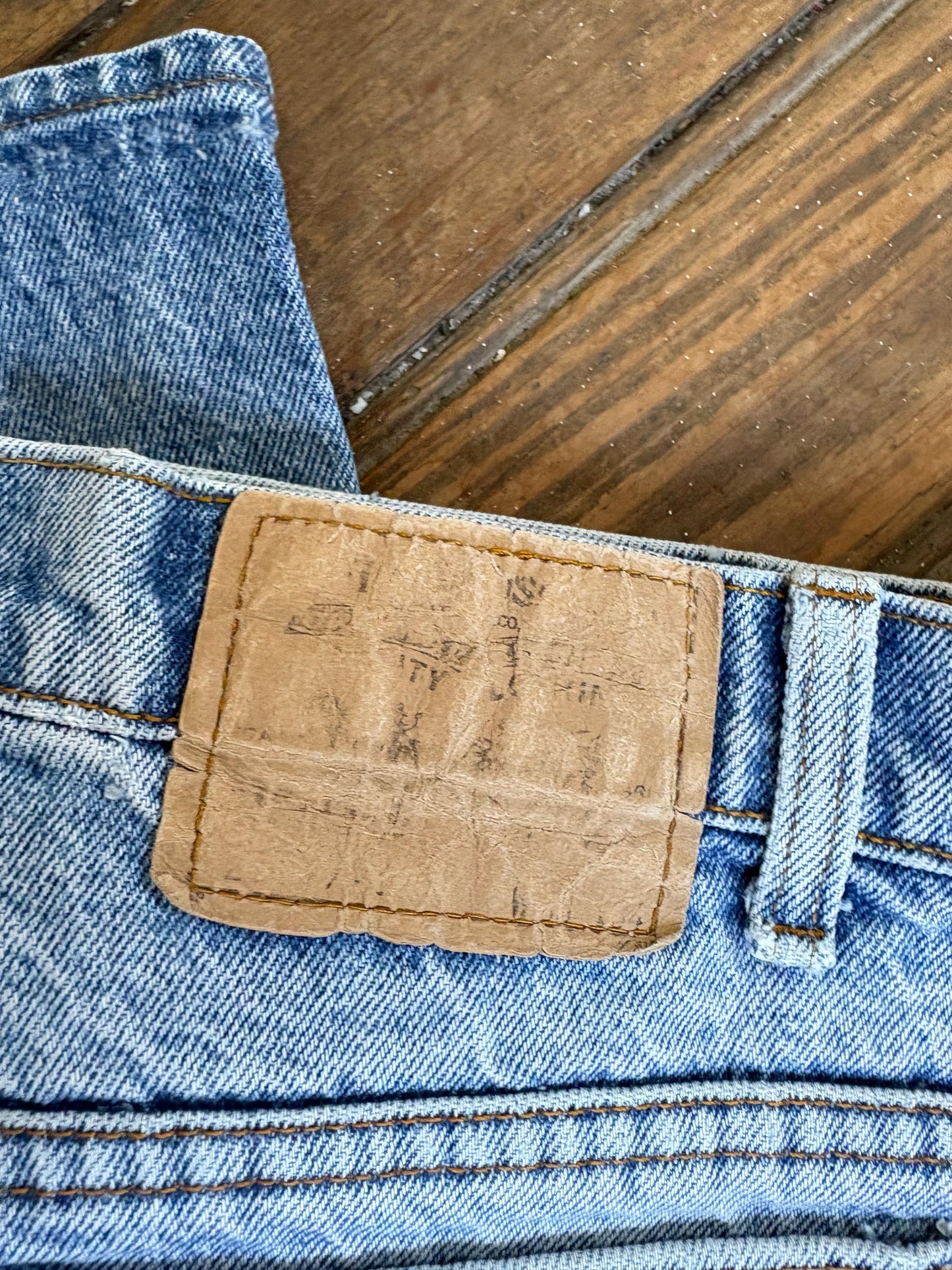 Vintage Levi's Orange Tab Jeans – Iconic 90s Denim