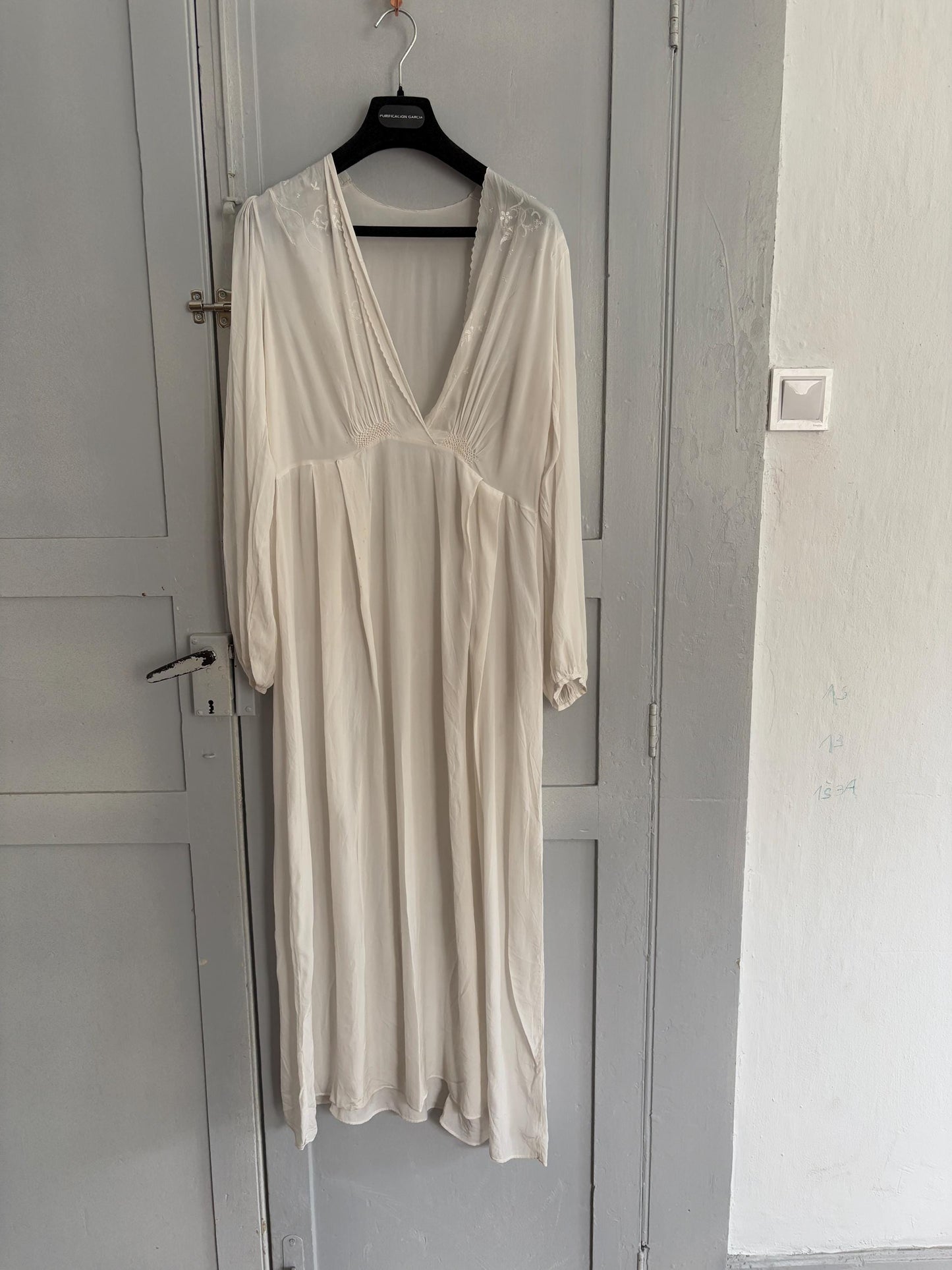 Authentic Vintage Ivory Nightgown – Long Silky feel Nightdress, Romantic Sleepwear, Boho Loungewear, Cottage core Prairie Dress